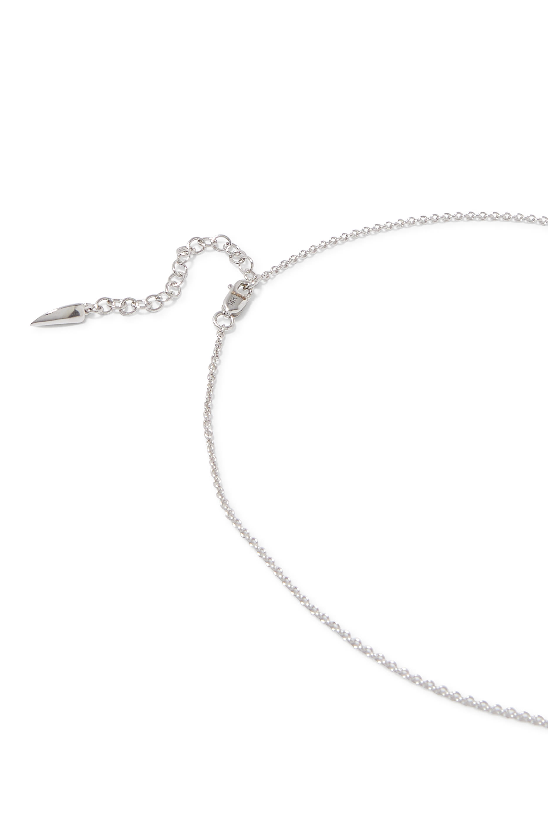 قلادة رفيعة مرصعة بماس سوليتير