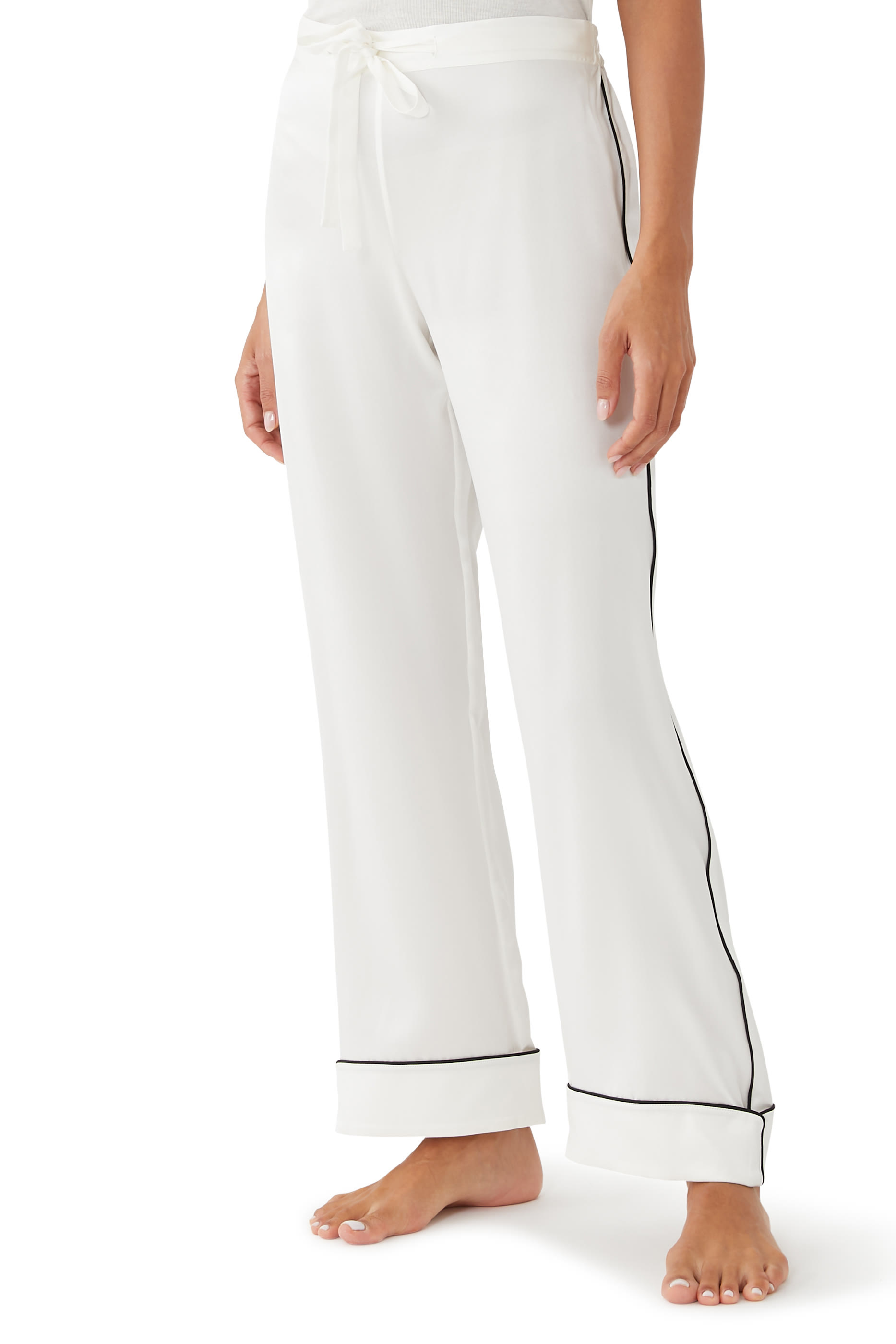 طقم بيجاما كوكو بطبعات كور