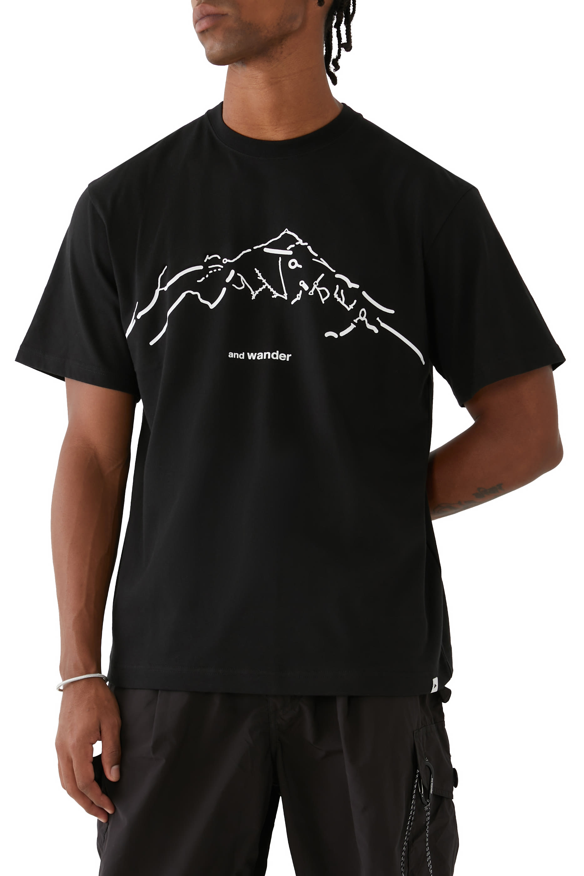 تيشيرت بطبعة مفتاح خريطة دايجيرو أوهارا