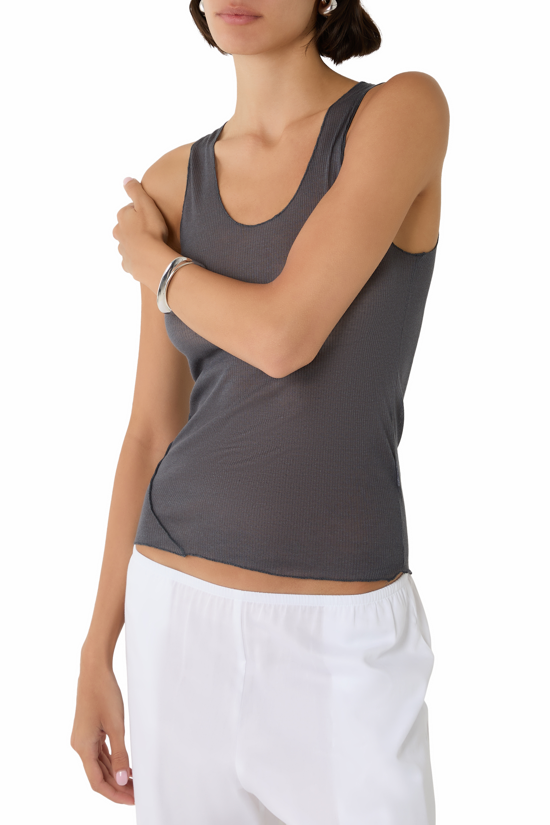 بلوزة بلا أكمام منسوجة