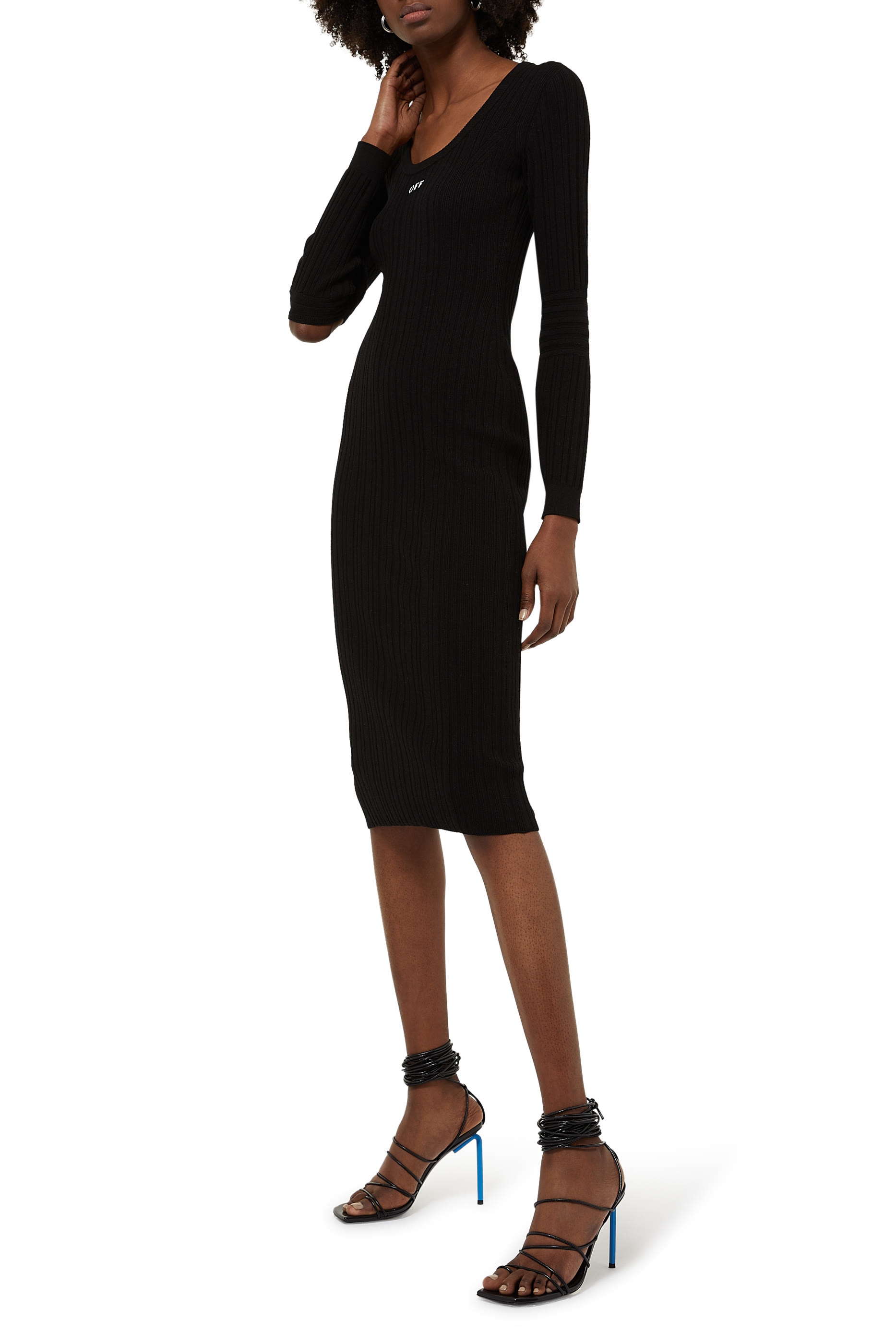 فستان مضلع بطبعة oFF