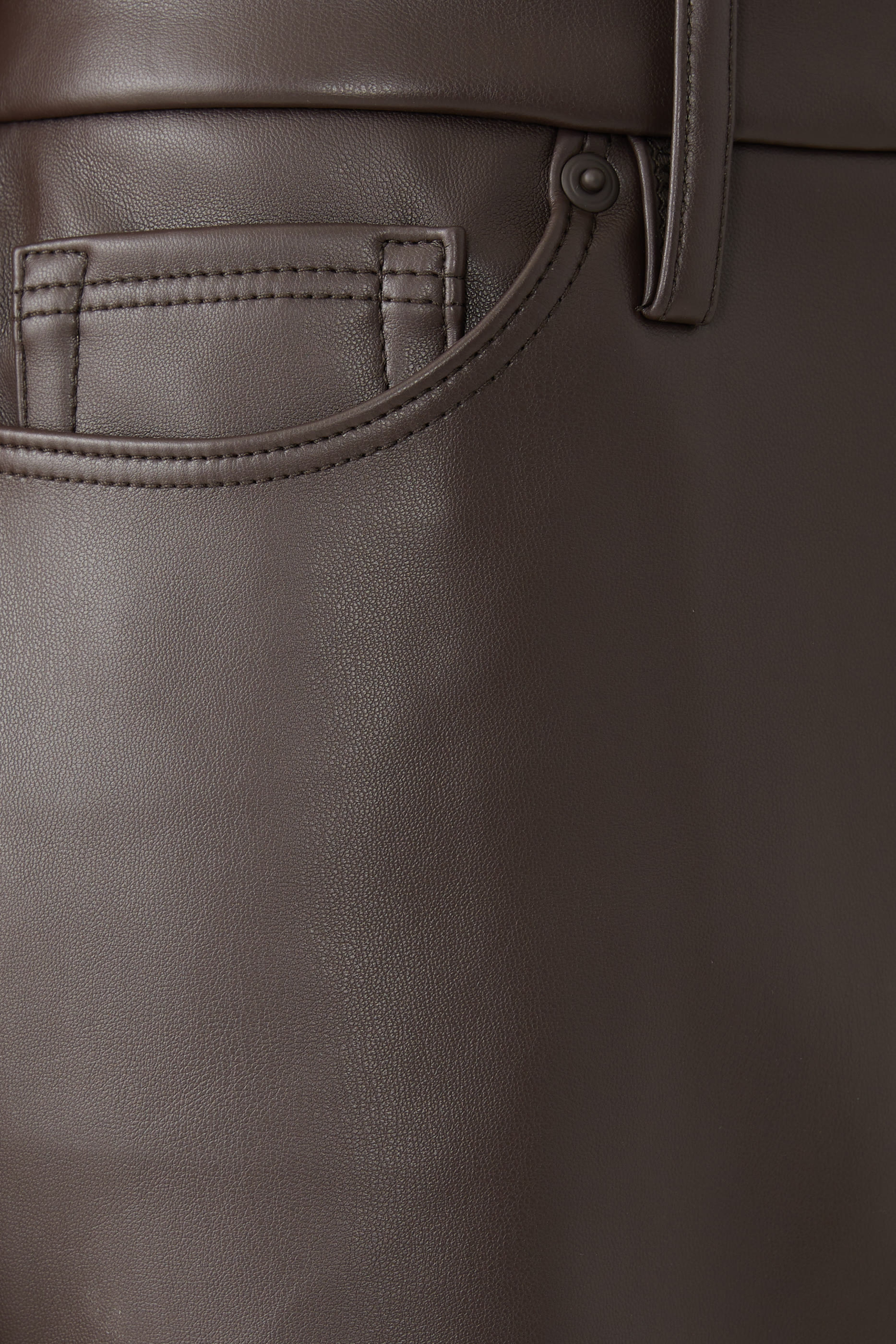 تنورة قصيرة جلد صناعي