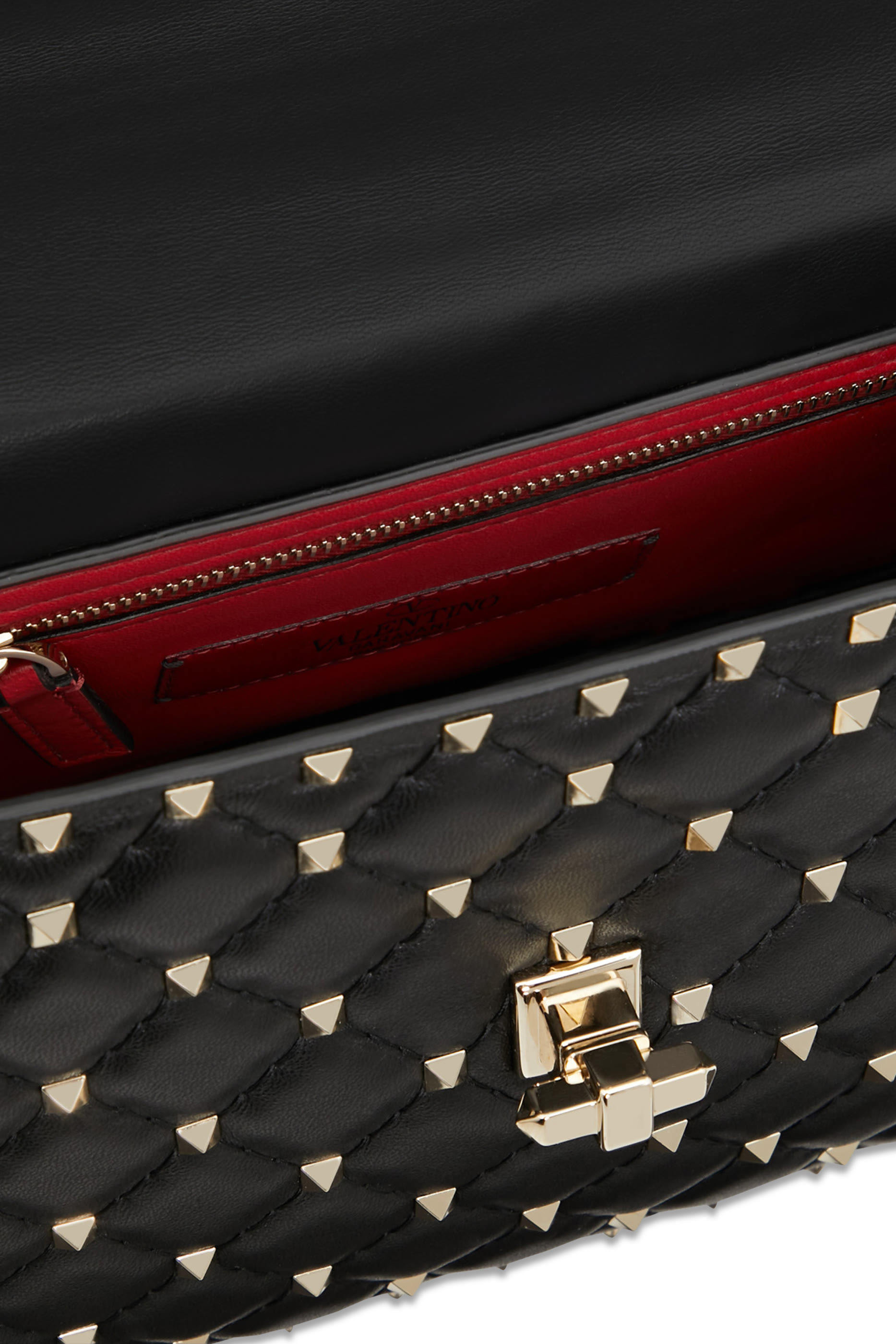 حقيبة فالنتينو غارافاني متوسطة بحلي هرمية مدببة