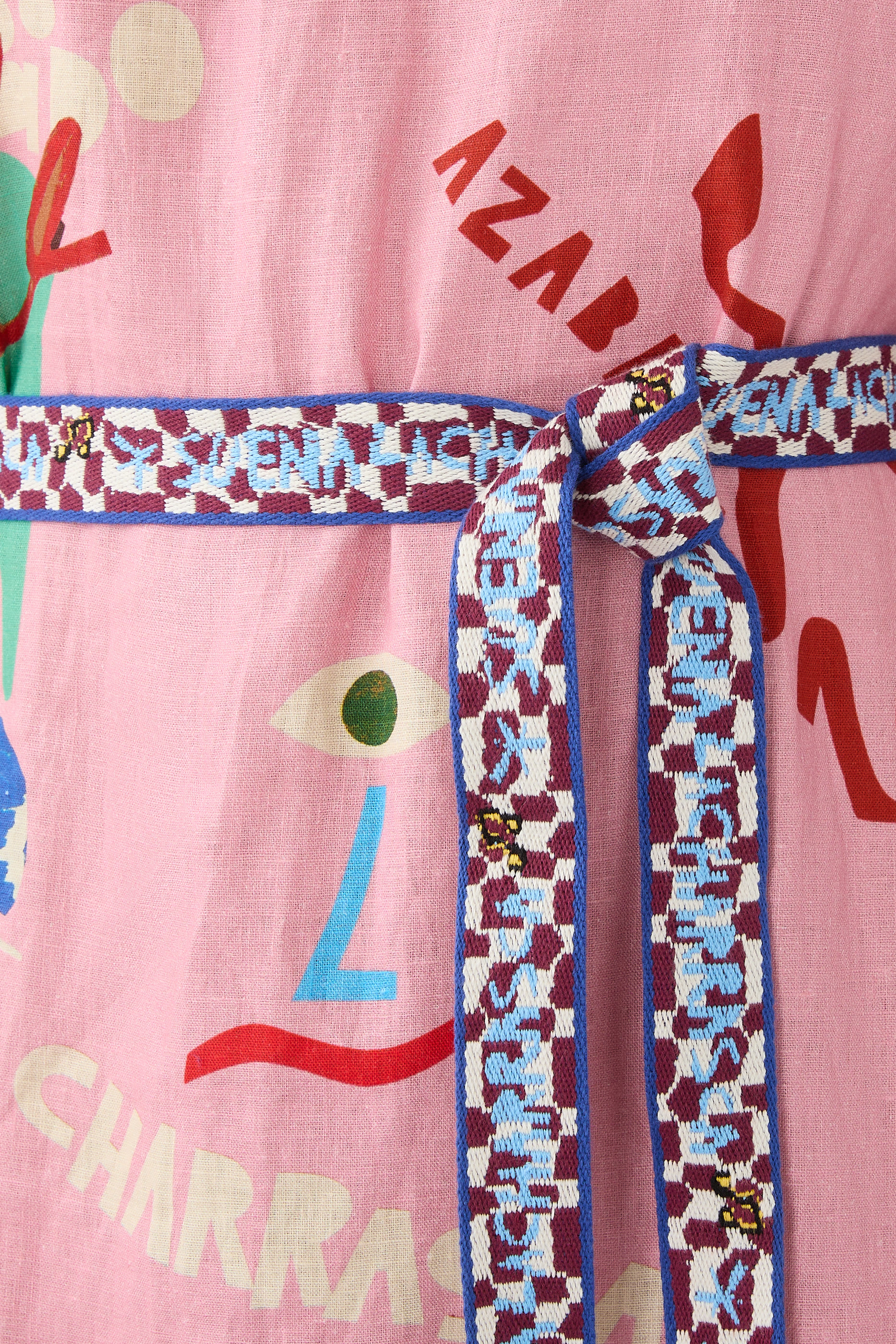 فستان لا شاراسكا متوسط الطول