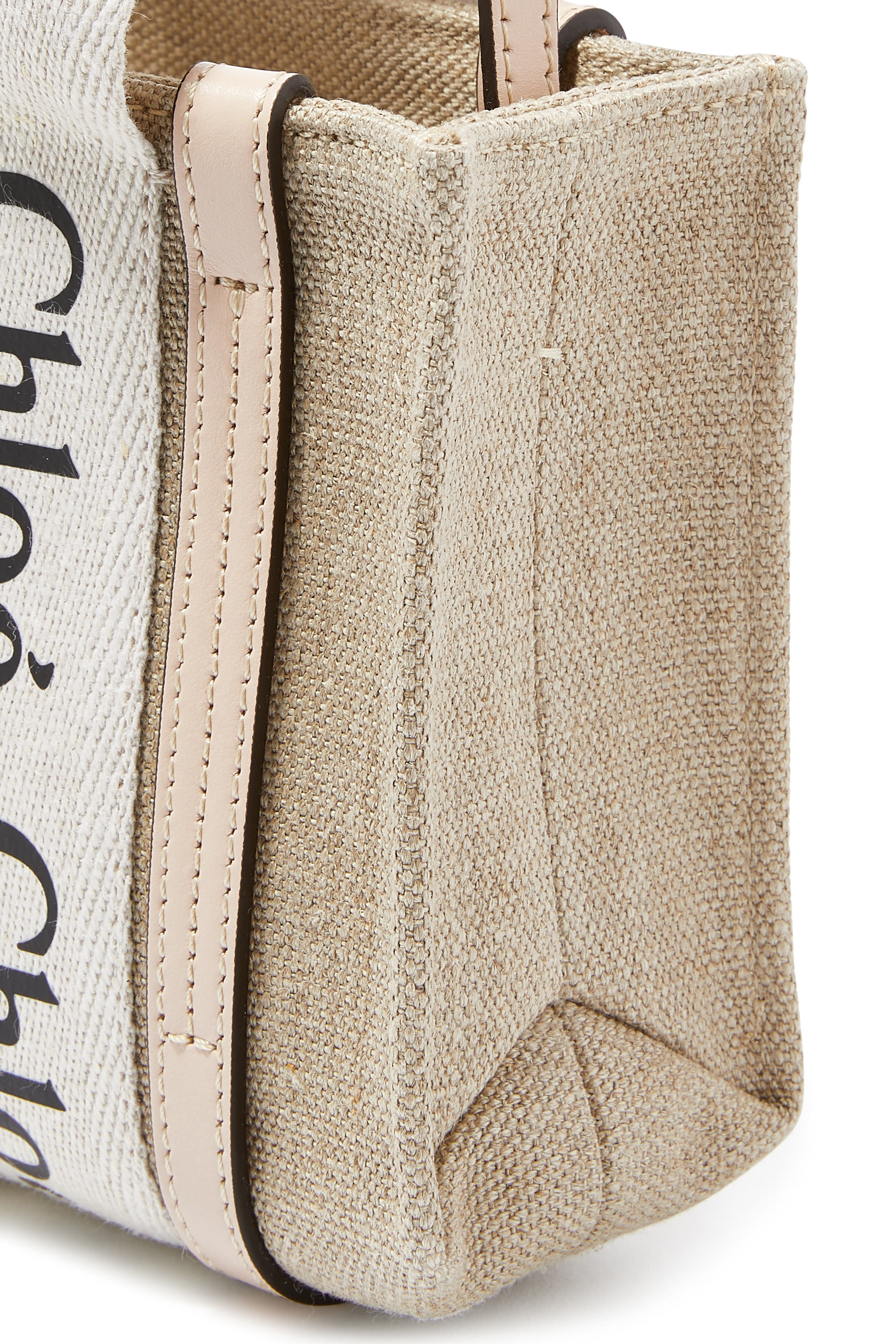 حقيبة يد وودي صغيرة