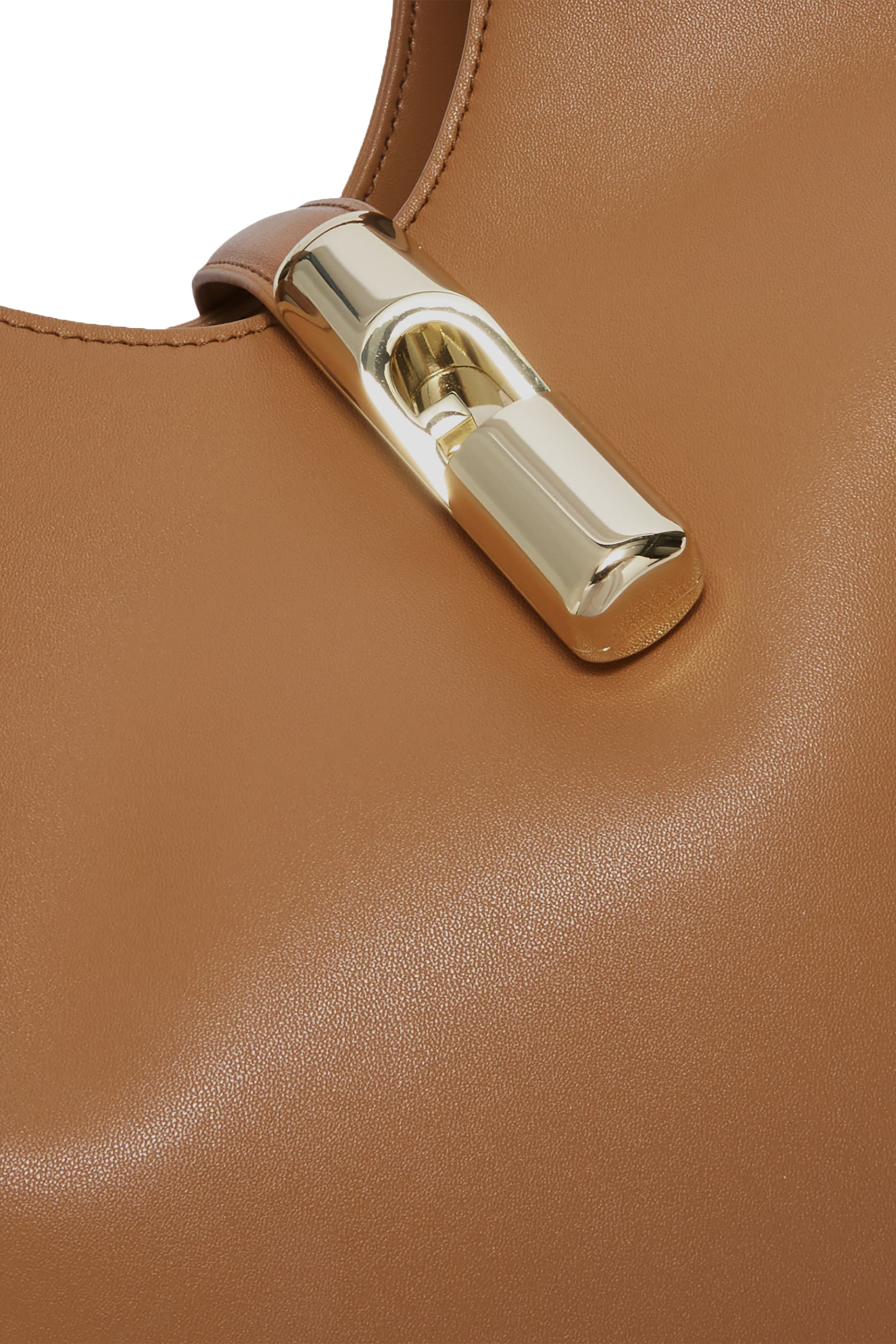 حقيبة كتف غوتشيا متوسطة الحجم