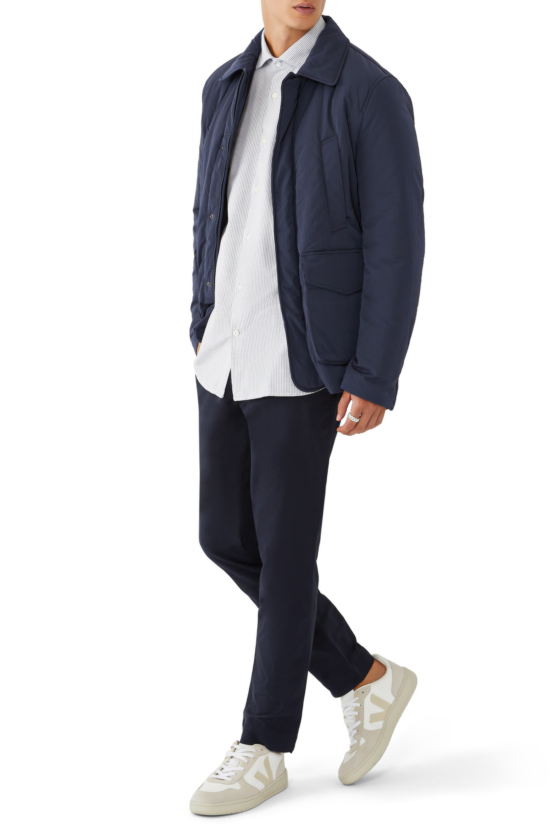 بنطال بجزء أمامي مسطح