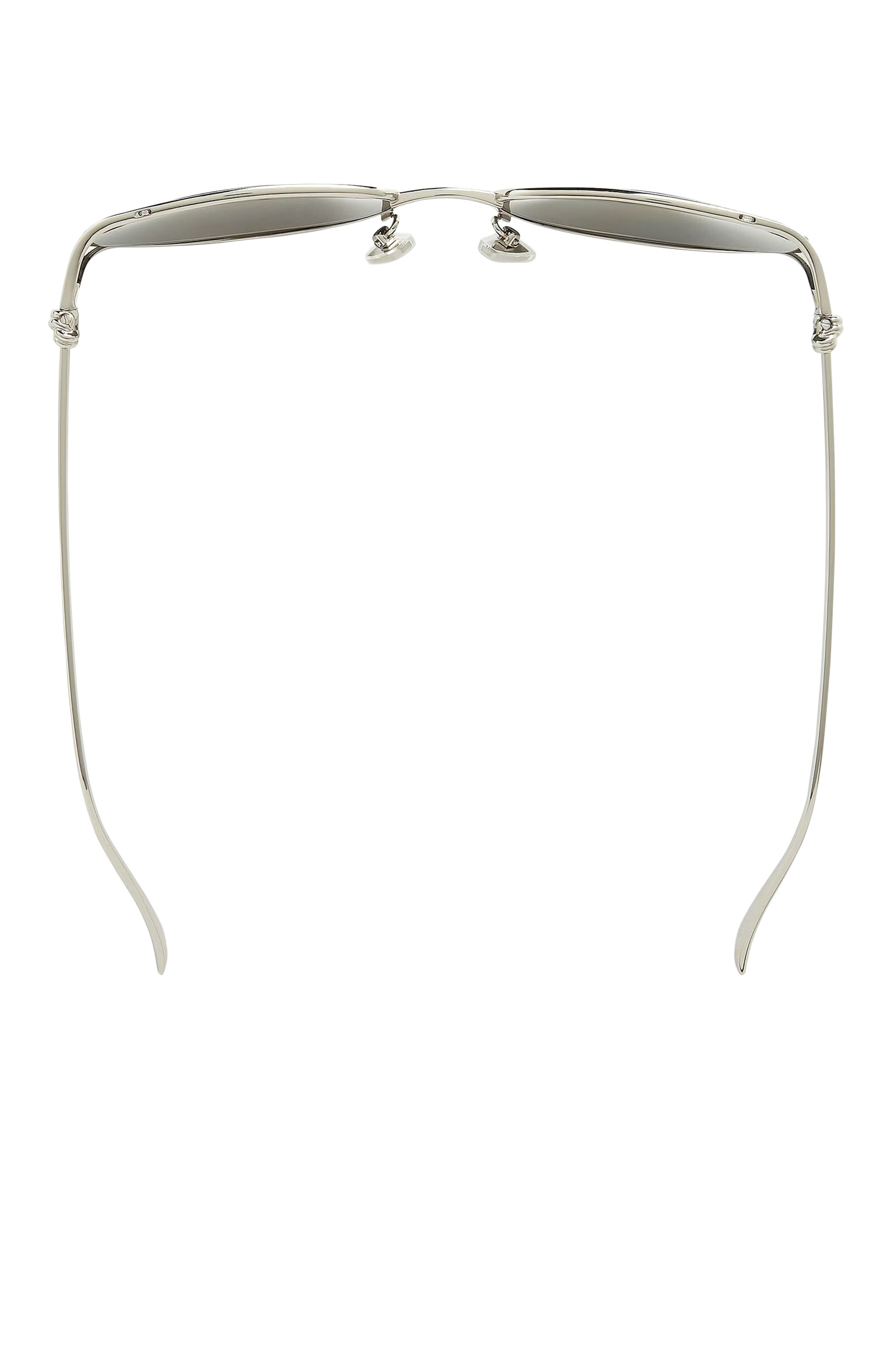 نظارة شمسية بإطار عين القطة بعقدة