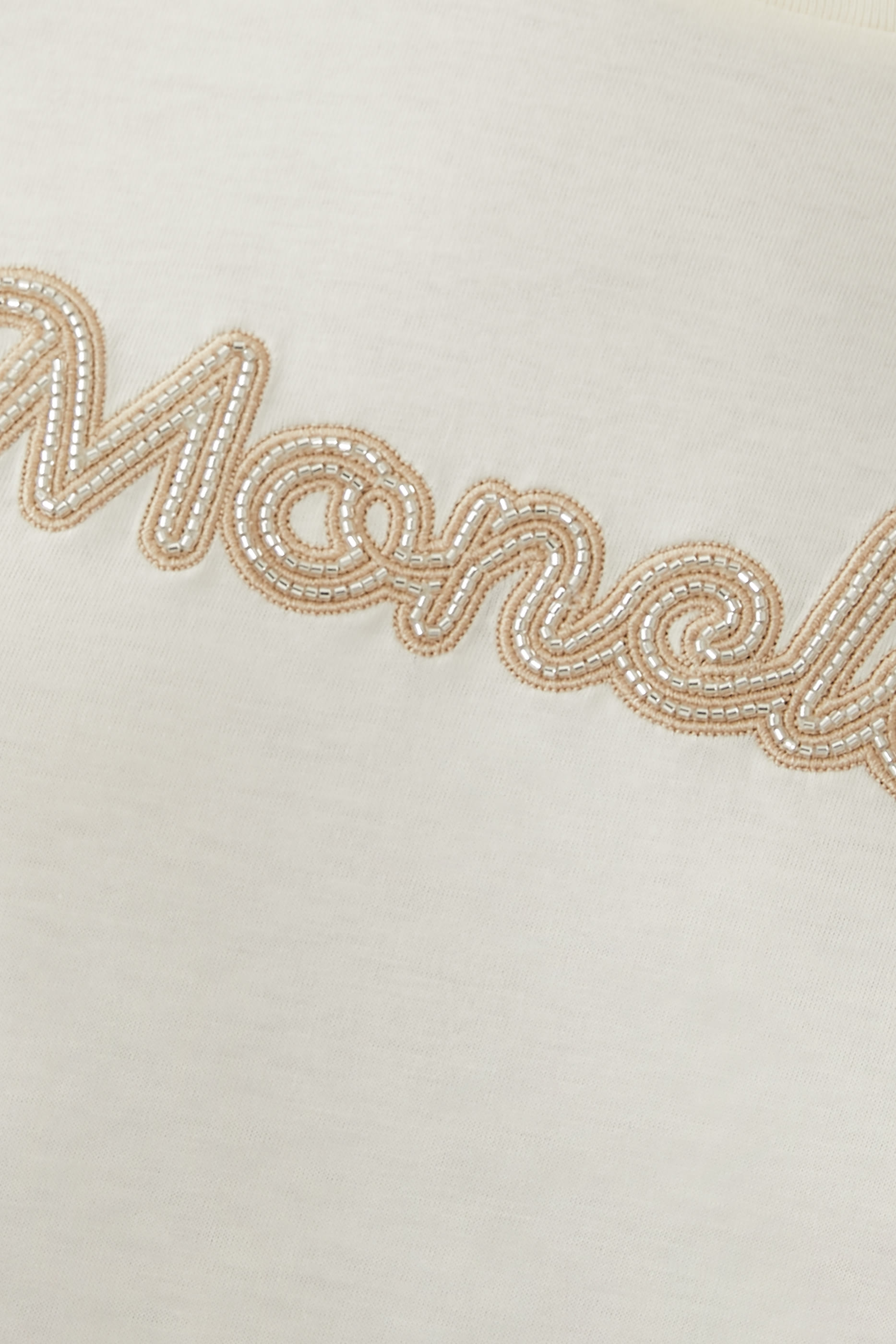 تيشيرت بشعار الماركة قطن