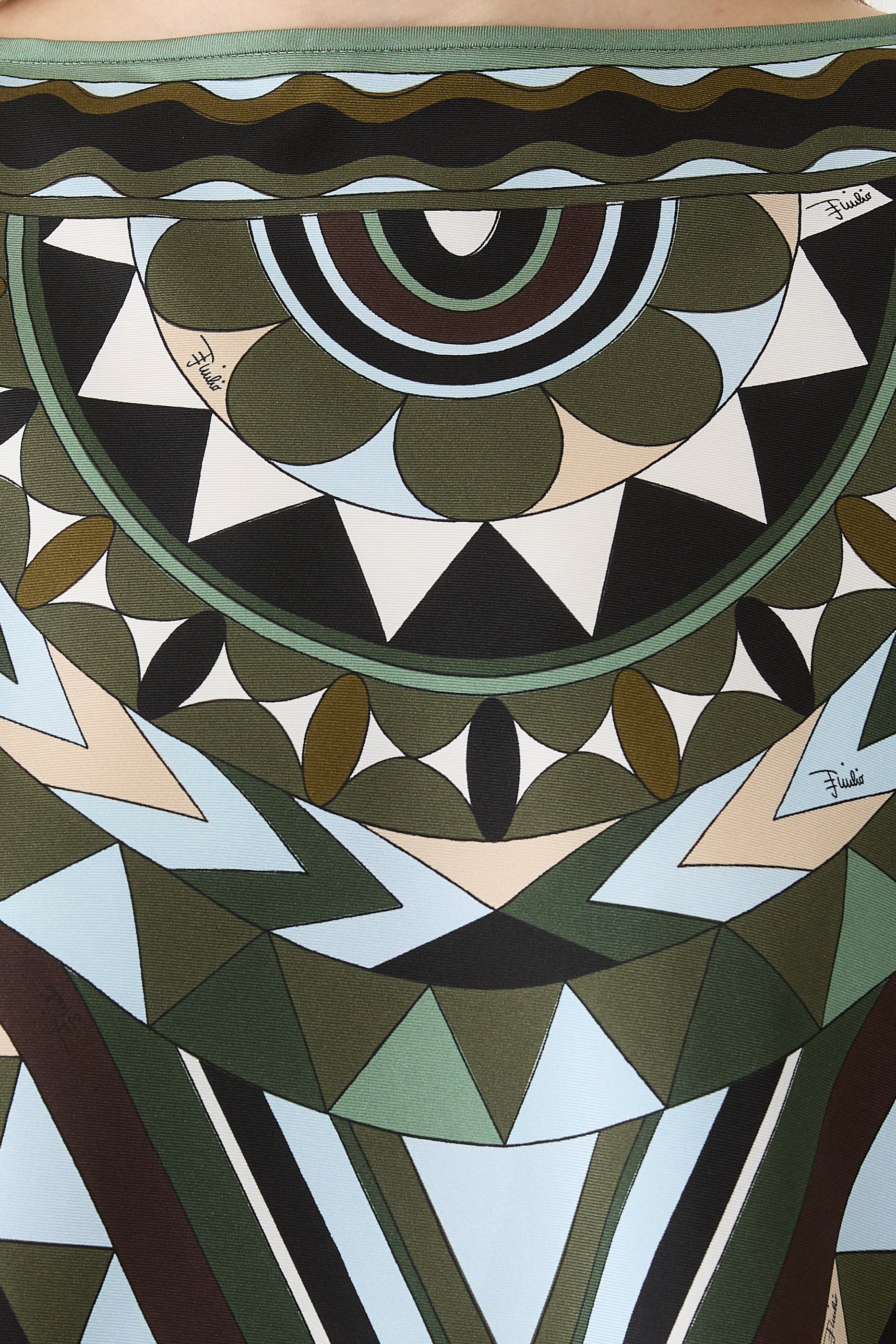 بلوزة قفطان بطبعة مانوبا