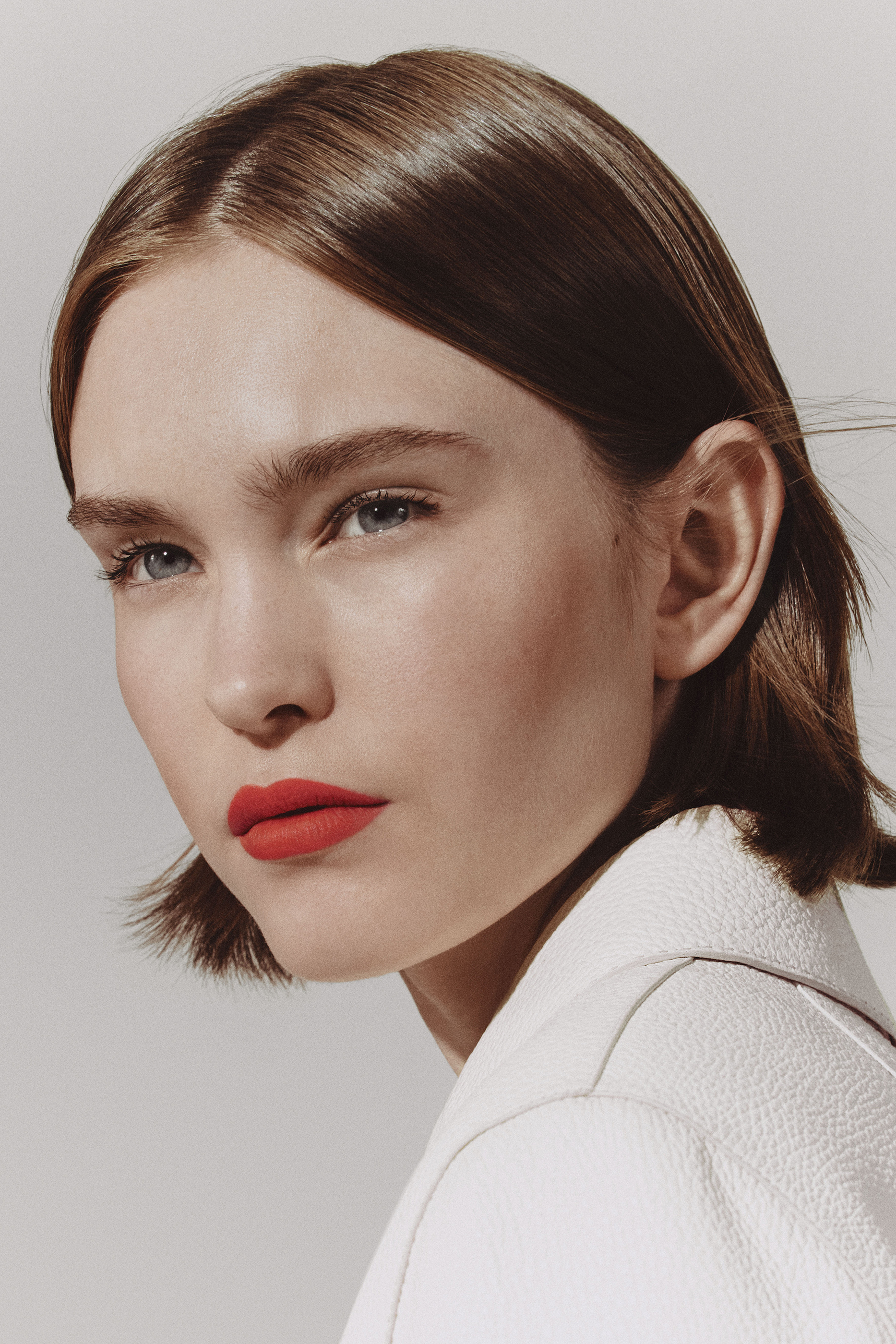 أحمر شفاه Rouge H غير لامع