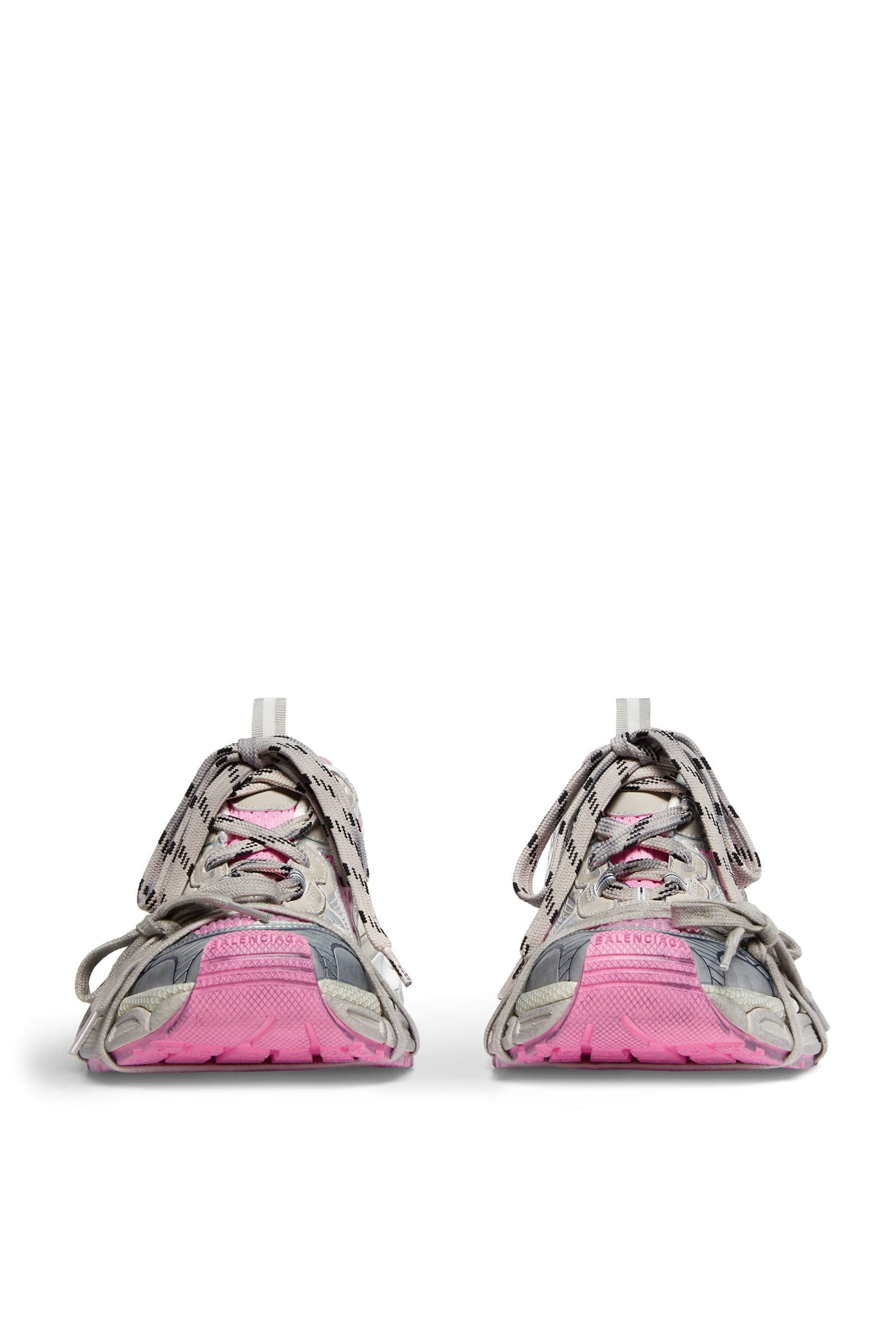 سنيكرز 3XL خالي من الجلد