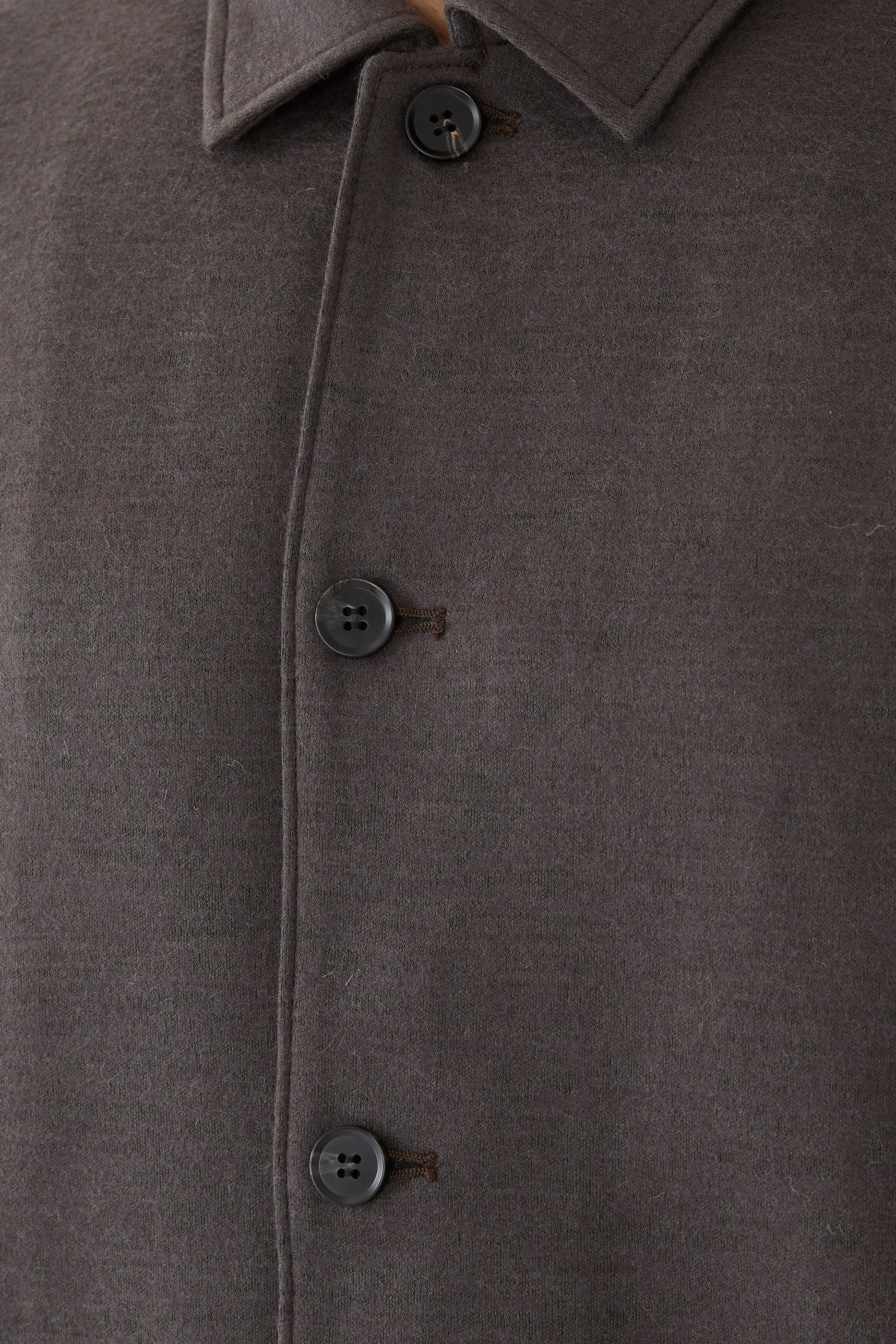 جاكيت بنمط أوفرول صوف