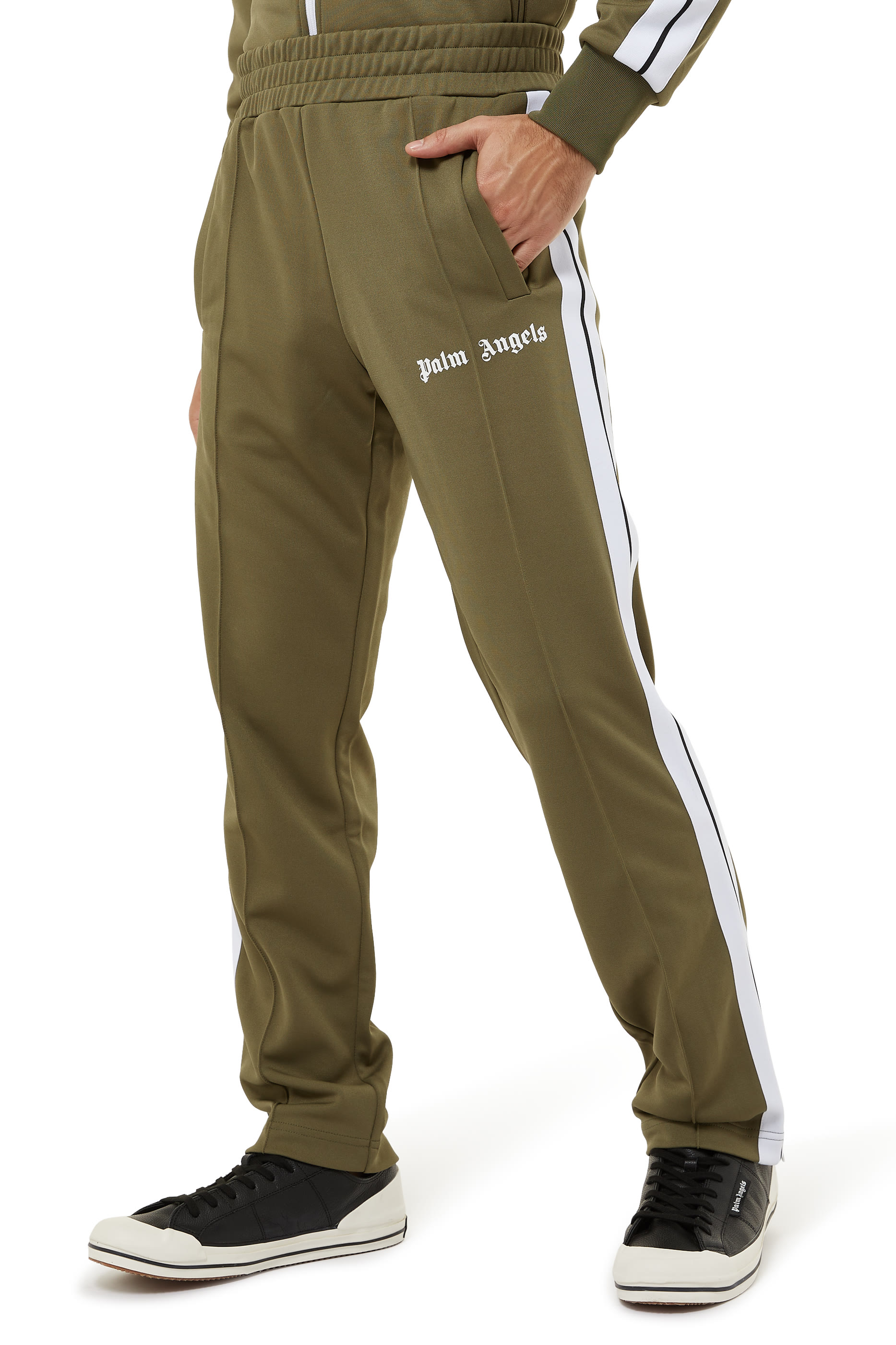 بنطال رياضي كلاسيكي