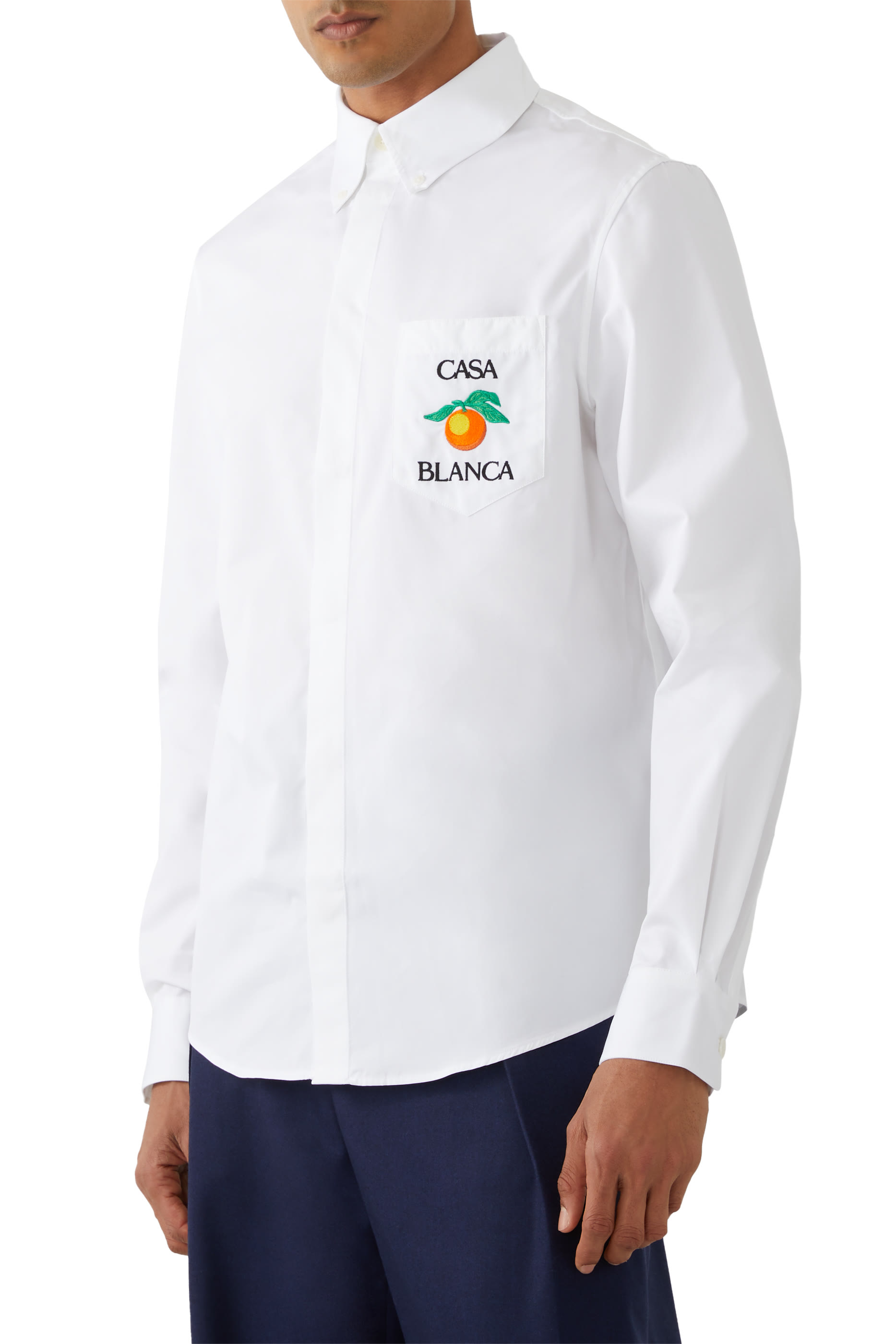 قميص اوكسفورد بتطيريزات برتقال