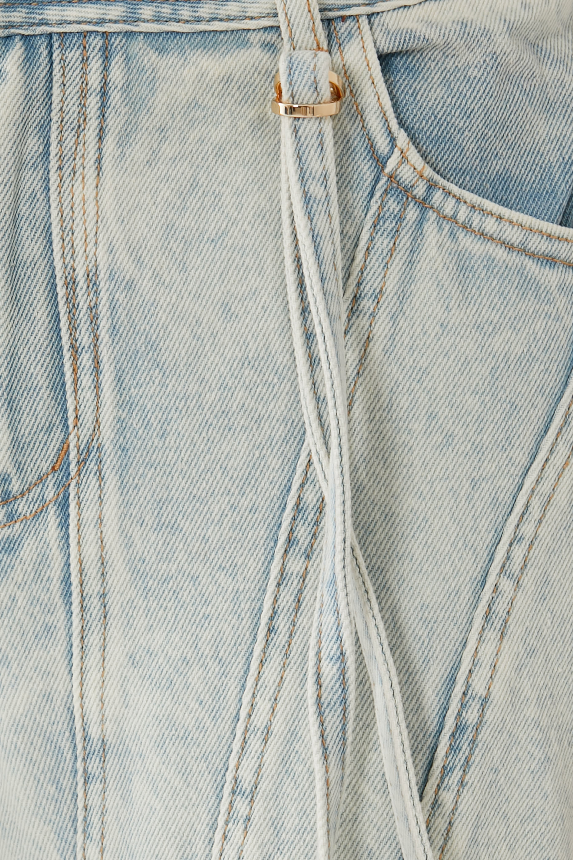 بنطال جينز ايجلتون