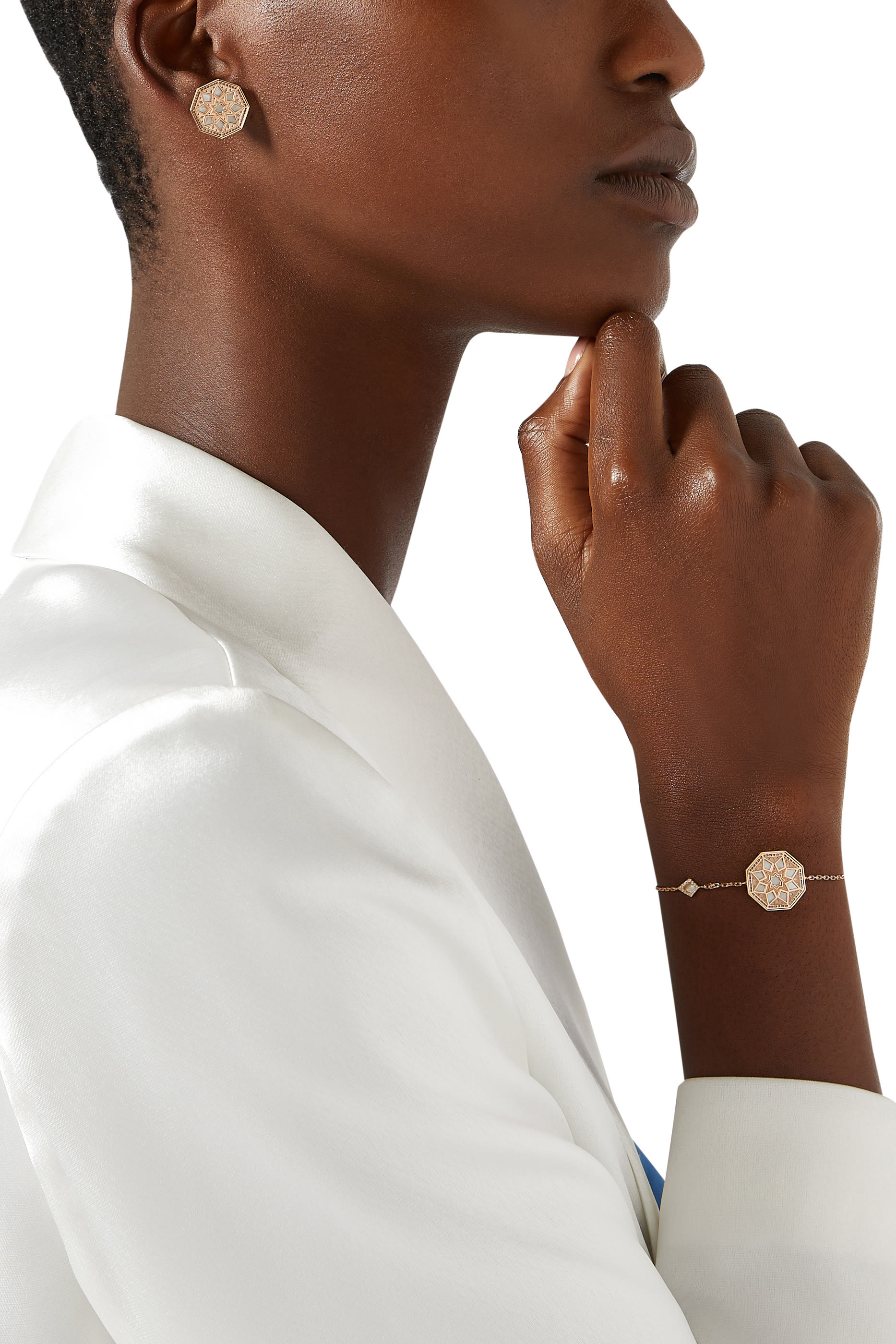 سوار تراث كلاسيكي مرصع بعرق اللؤلؤ والماس، ذهب وردي عيار 18