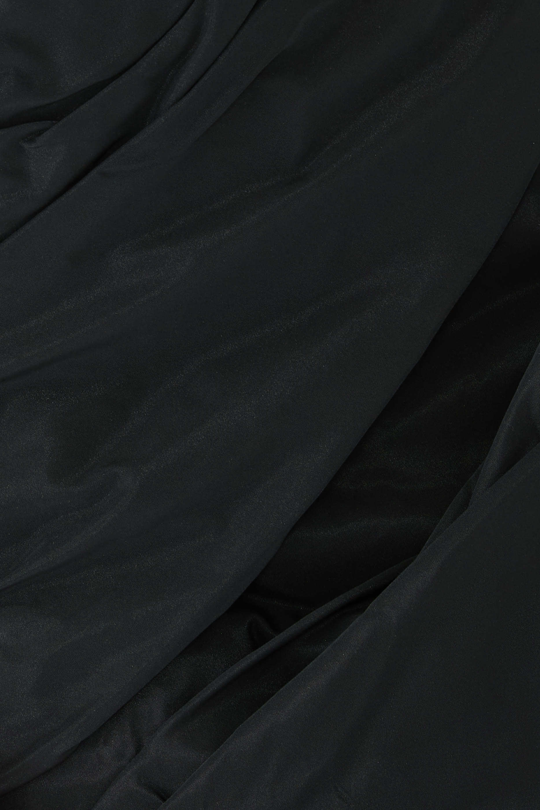 فستان أبريل قصير