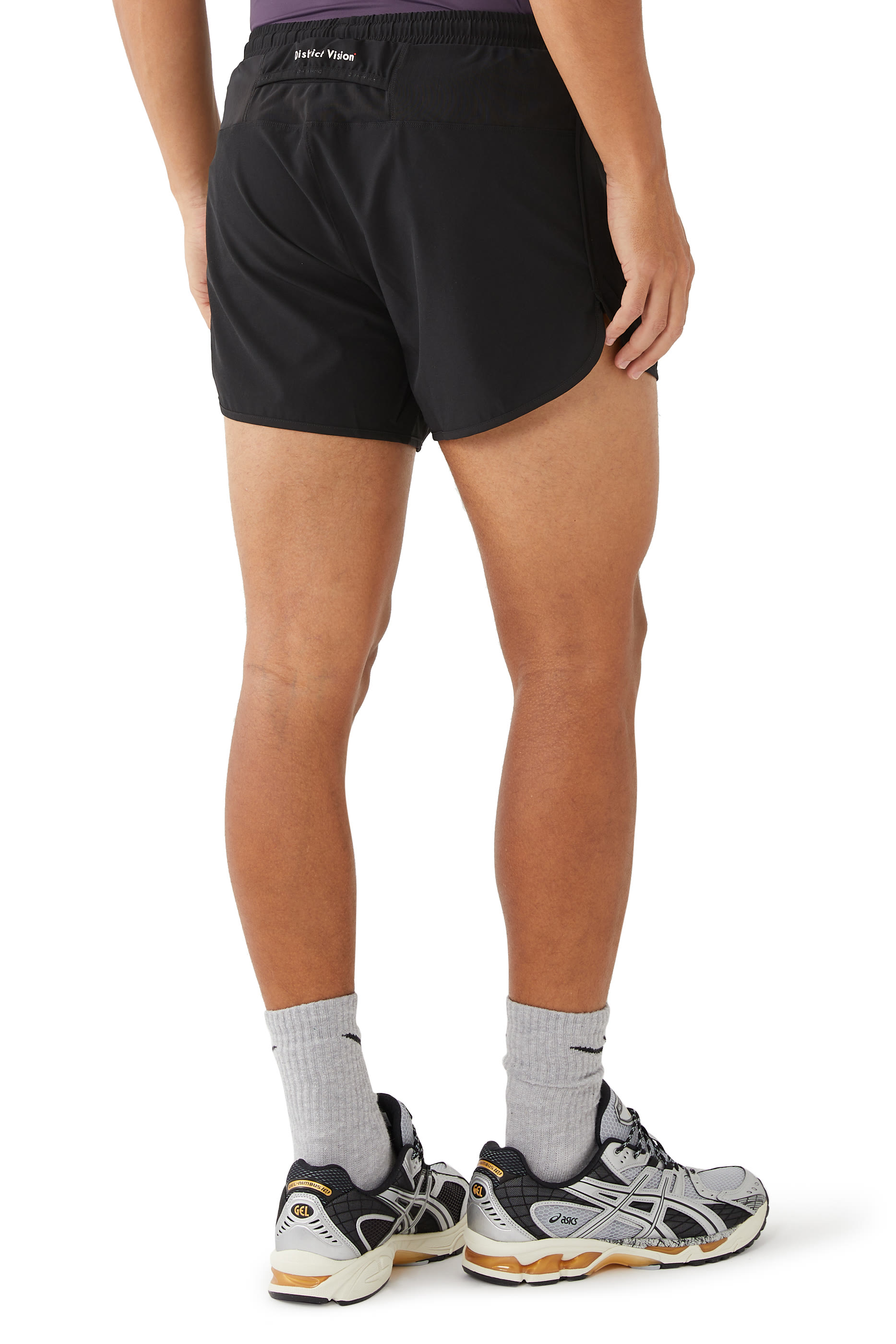 شورت رياضي 5 ان