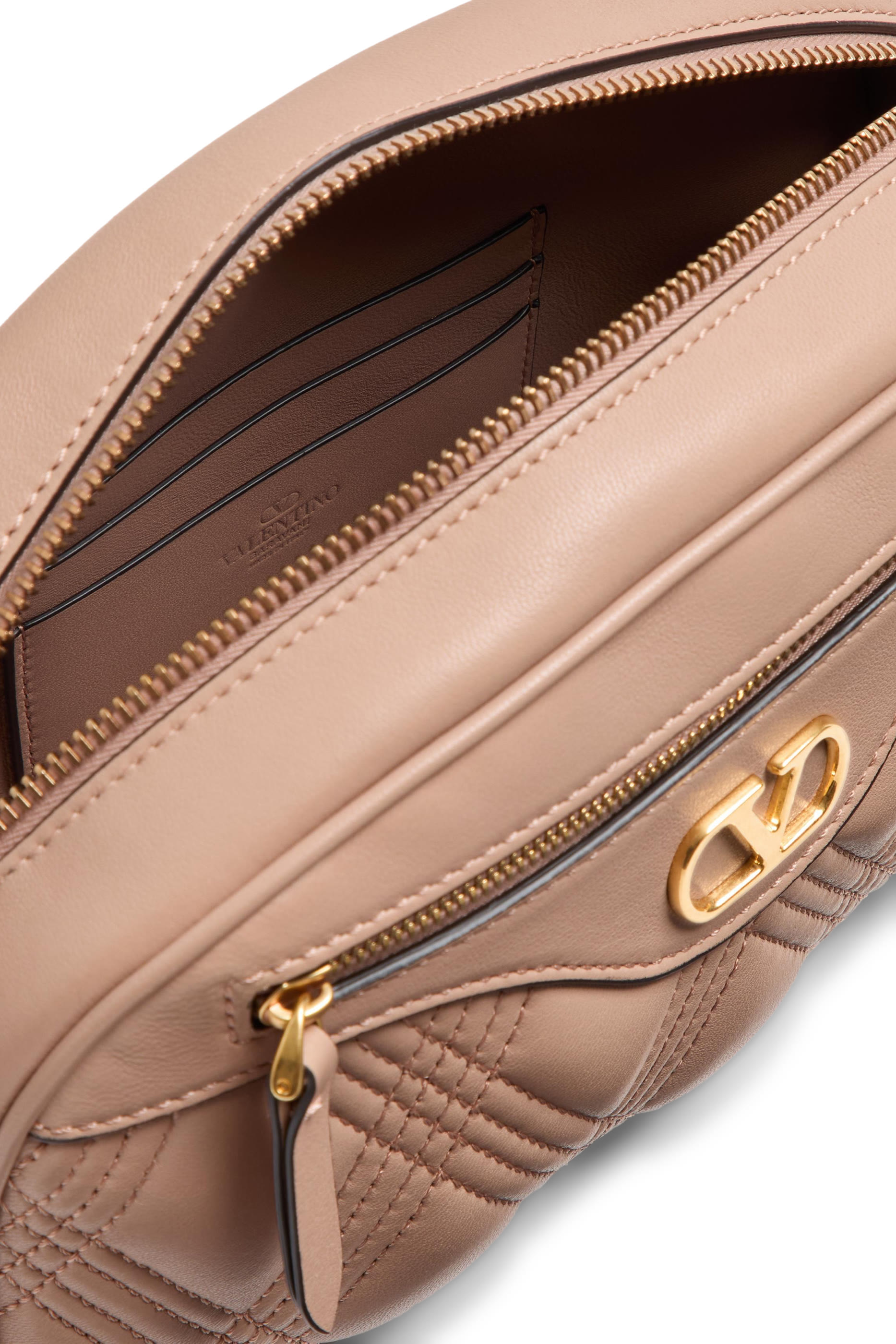 حقيبة كتف كويلتي 67 متوسطة