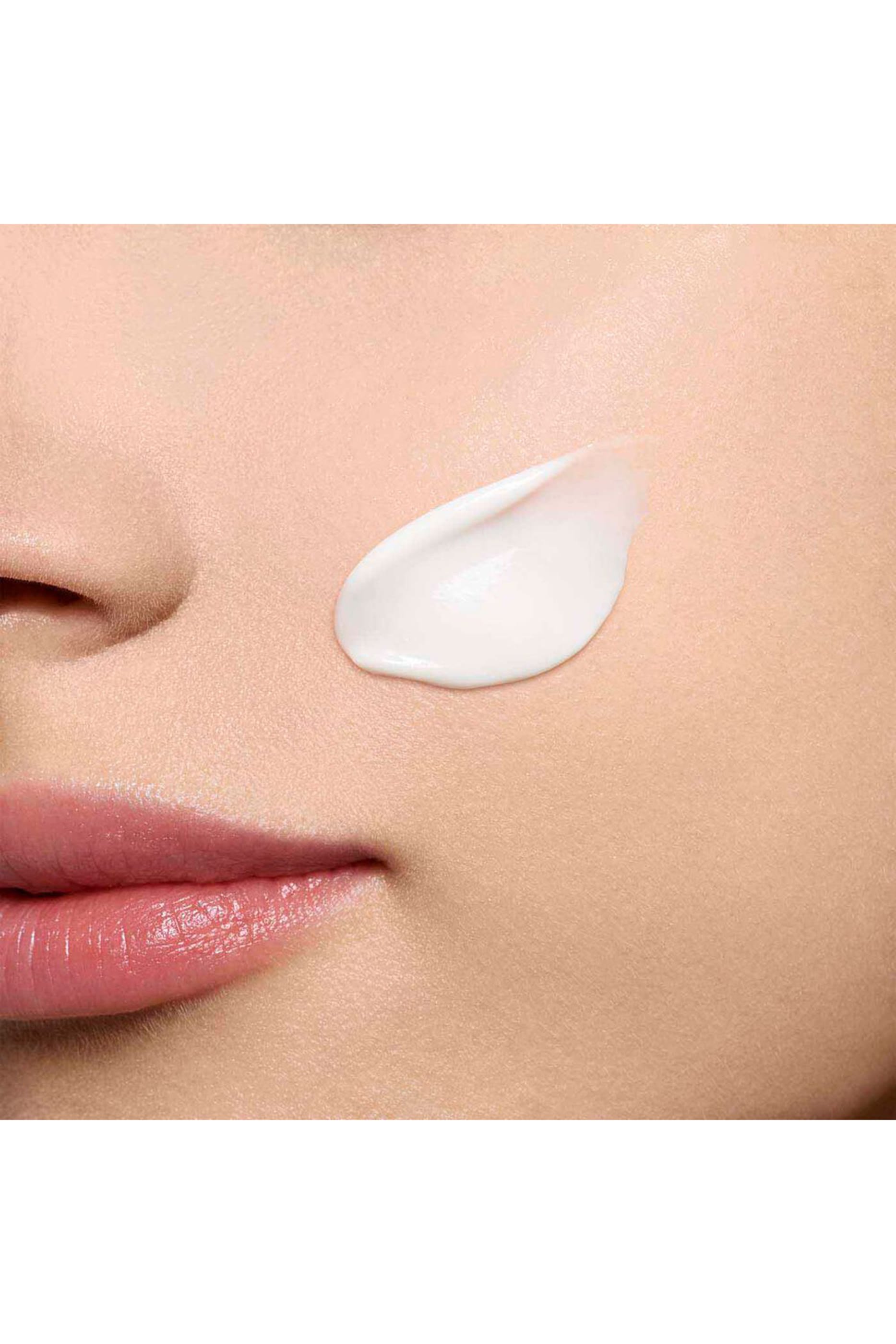 كريم هيدرا إيسنشل [HA&sup2;] حريري