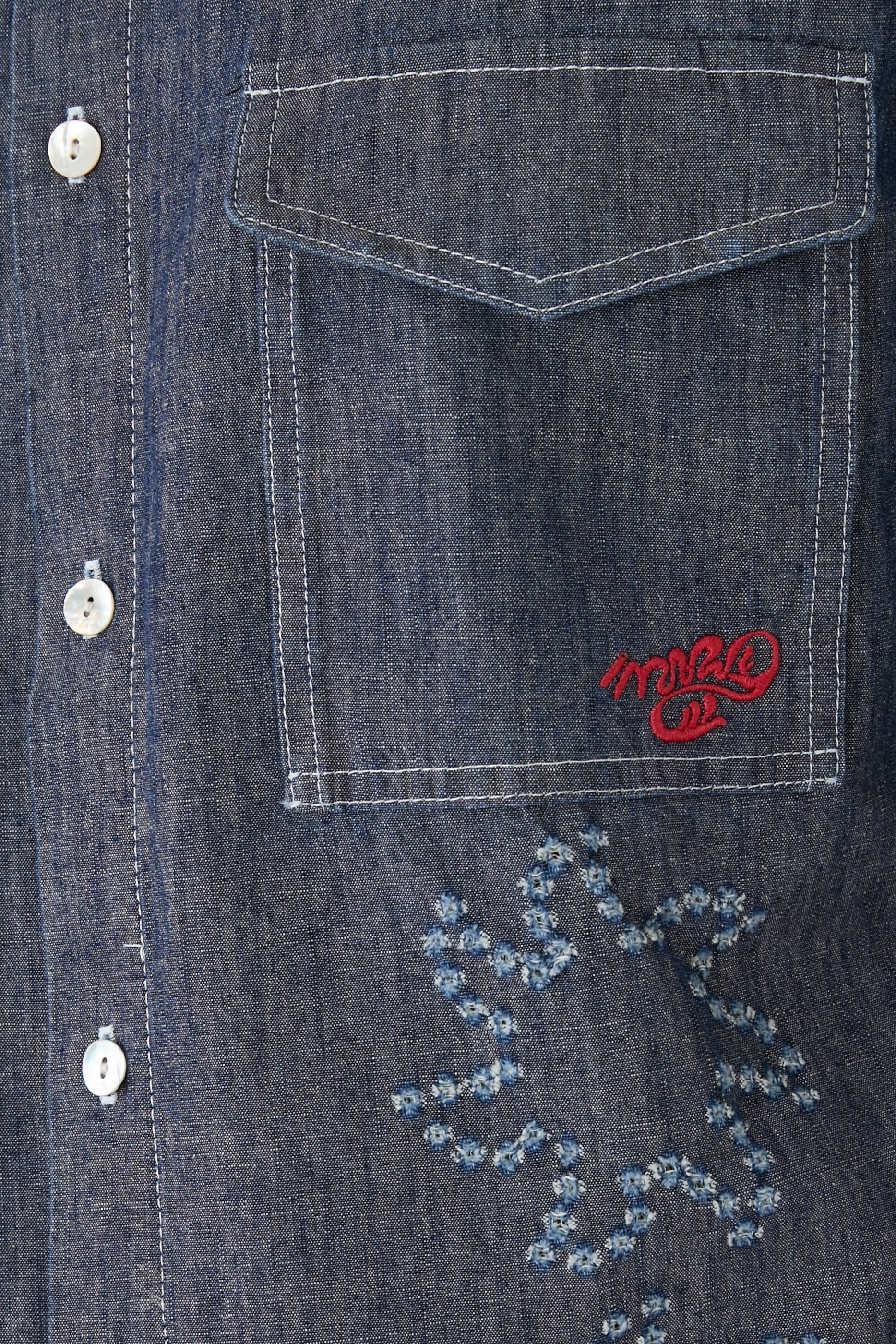 قميص بأكمام قصيرة شمبراي