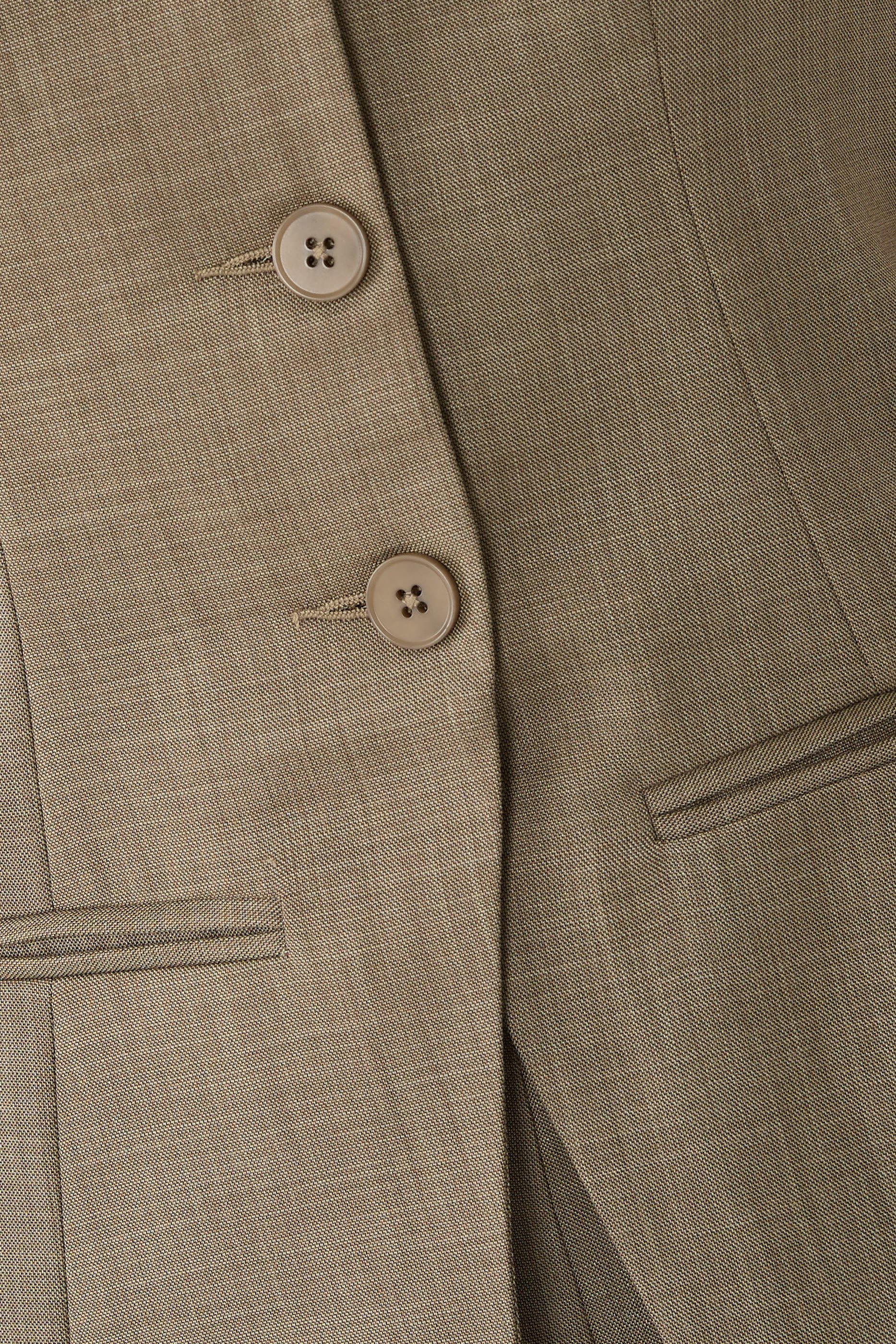 بلوزة أشر بقصة مريحة