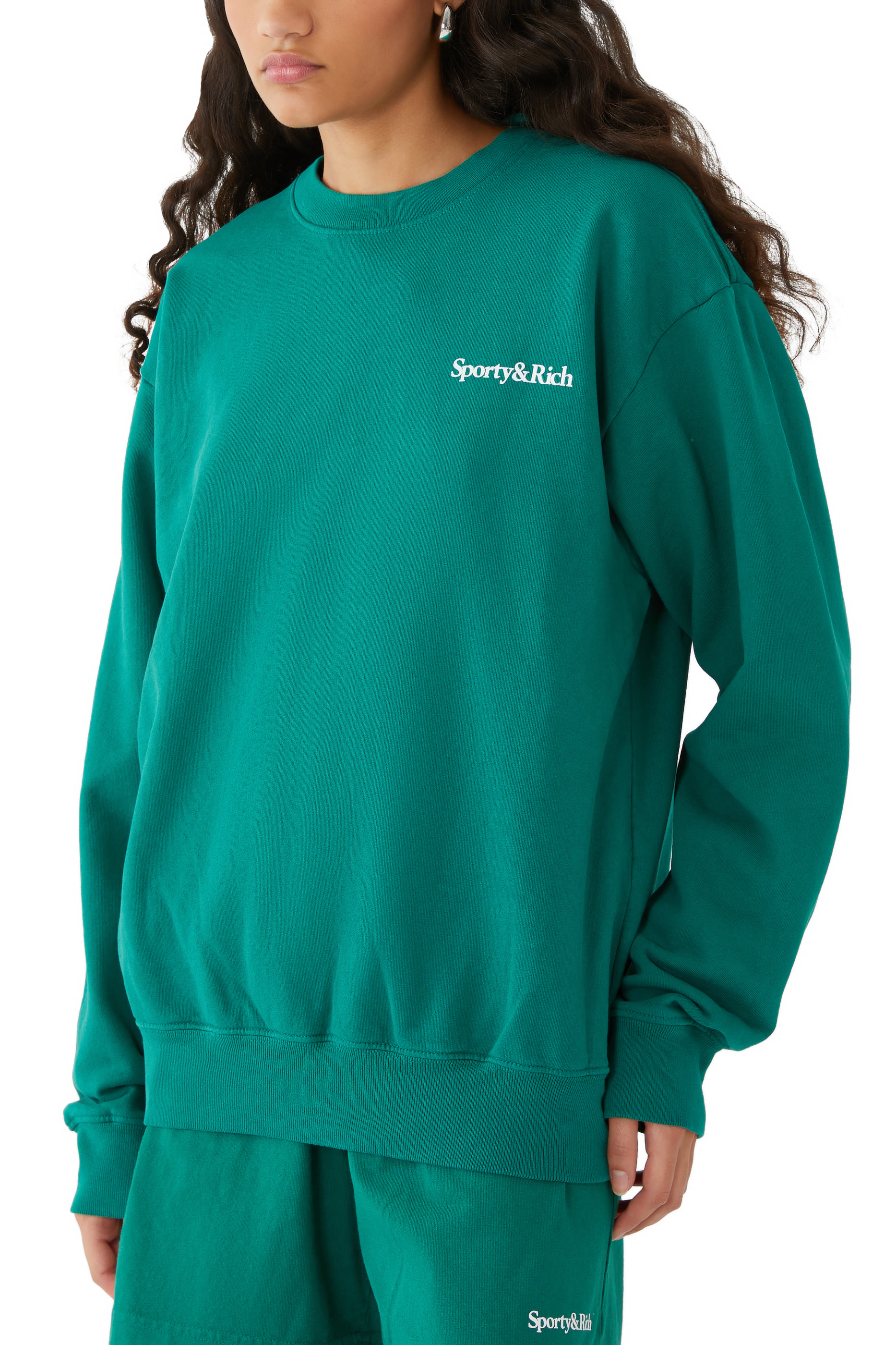 سويت شيرت بياقة ضيقة بطبعة هالث ايز والث