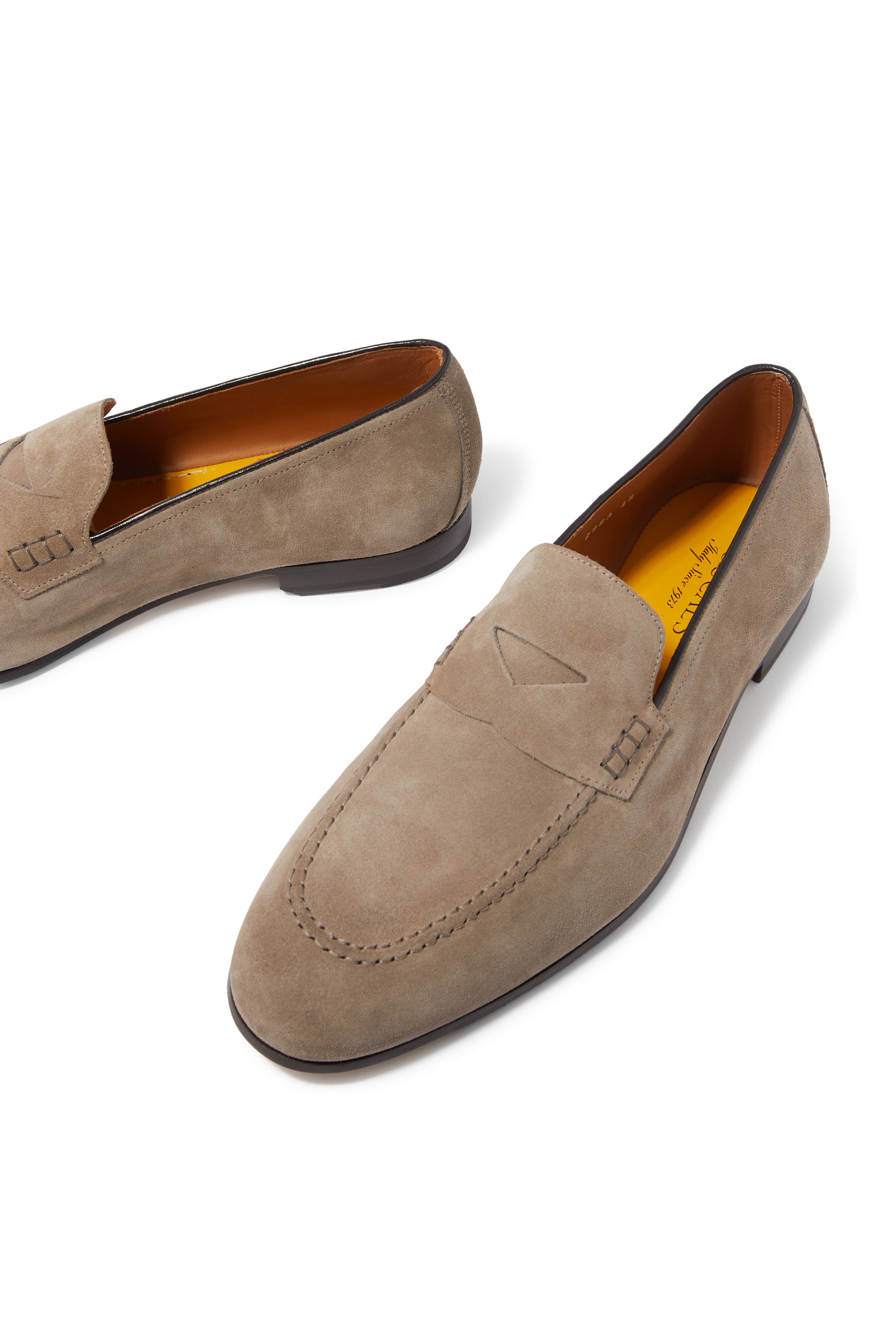 حذاء بيني سهل الإرتداء