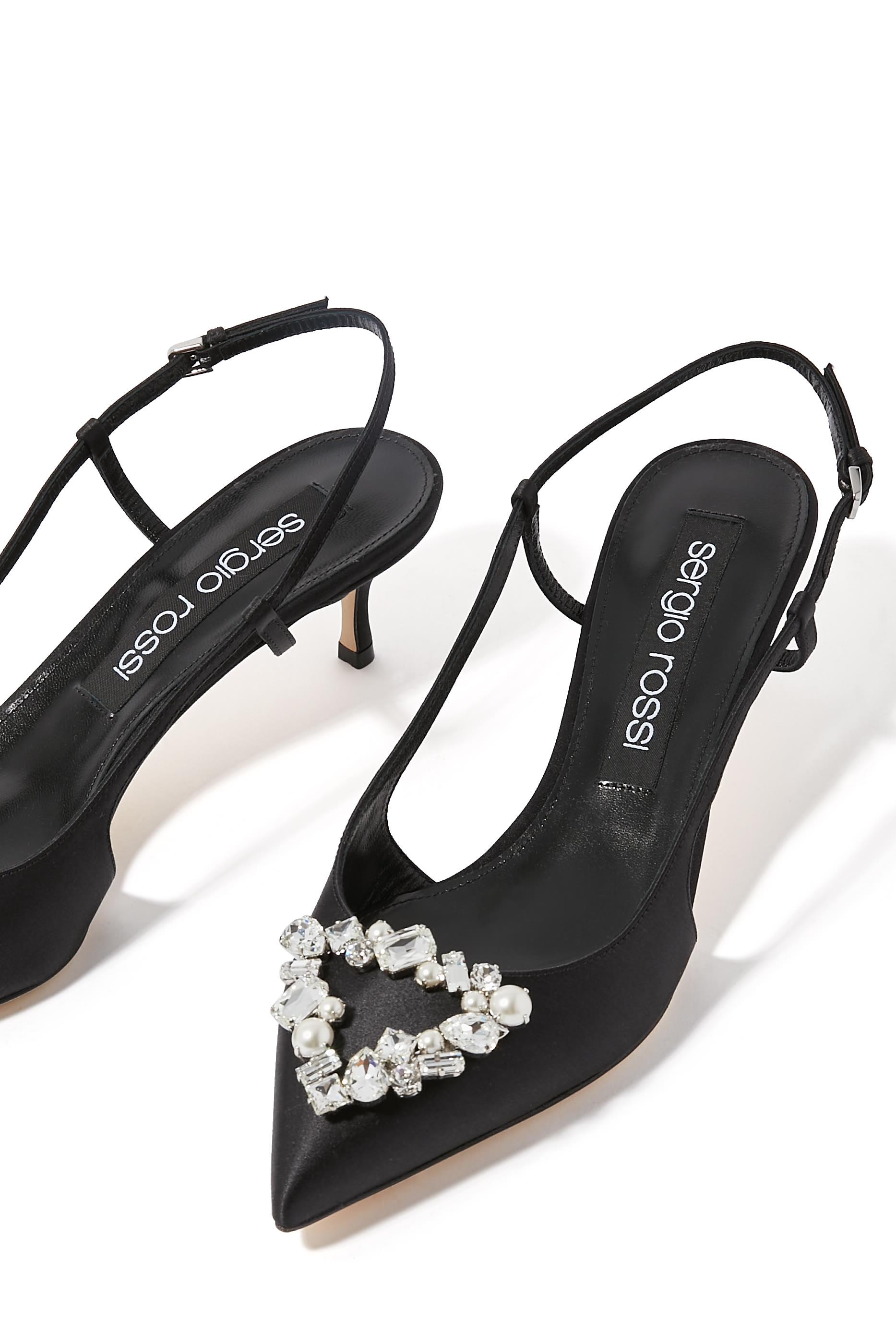 حذاء كلاسيك 70 بسير خلفي وكعب صغير