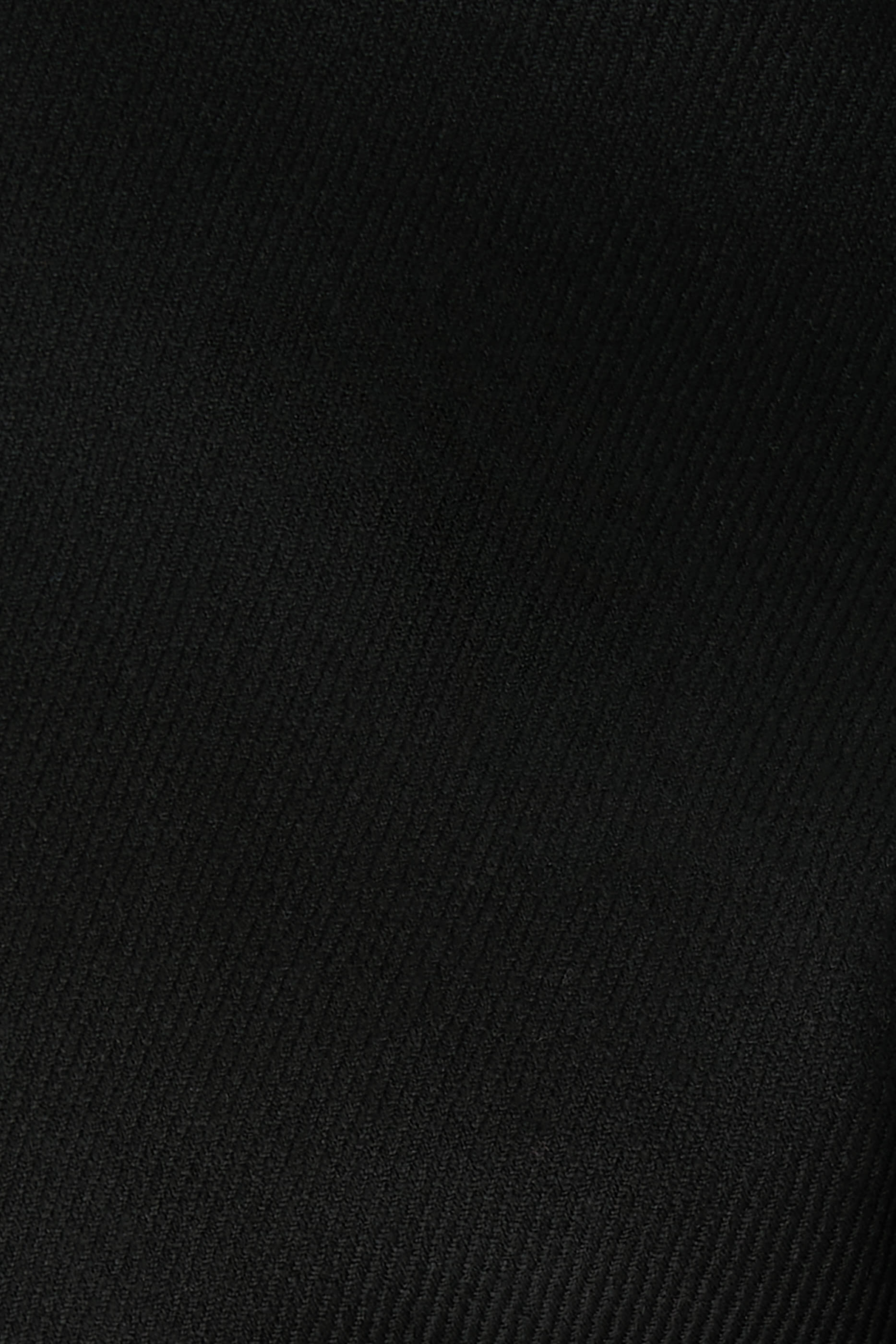 سترة بياقة على شكل قارب