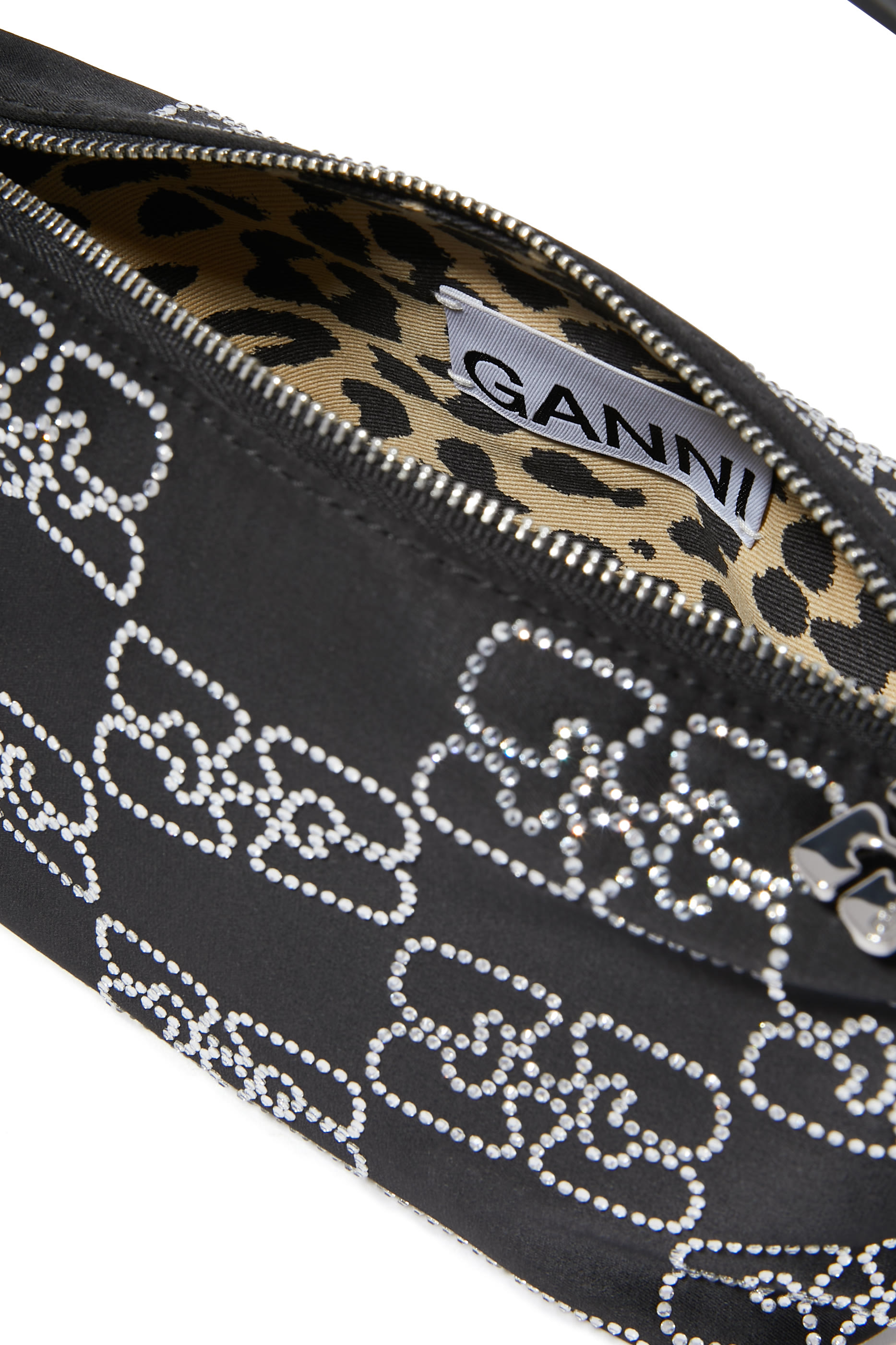 حقيبة ساتان صغيرة بتصميم فراشة