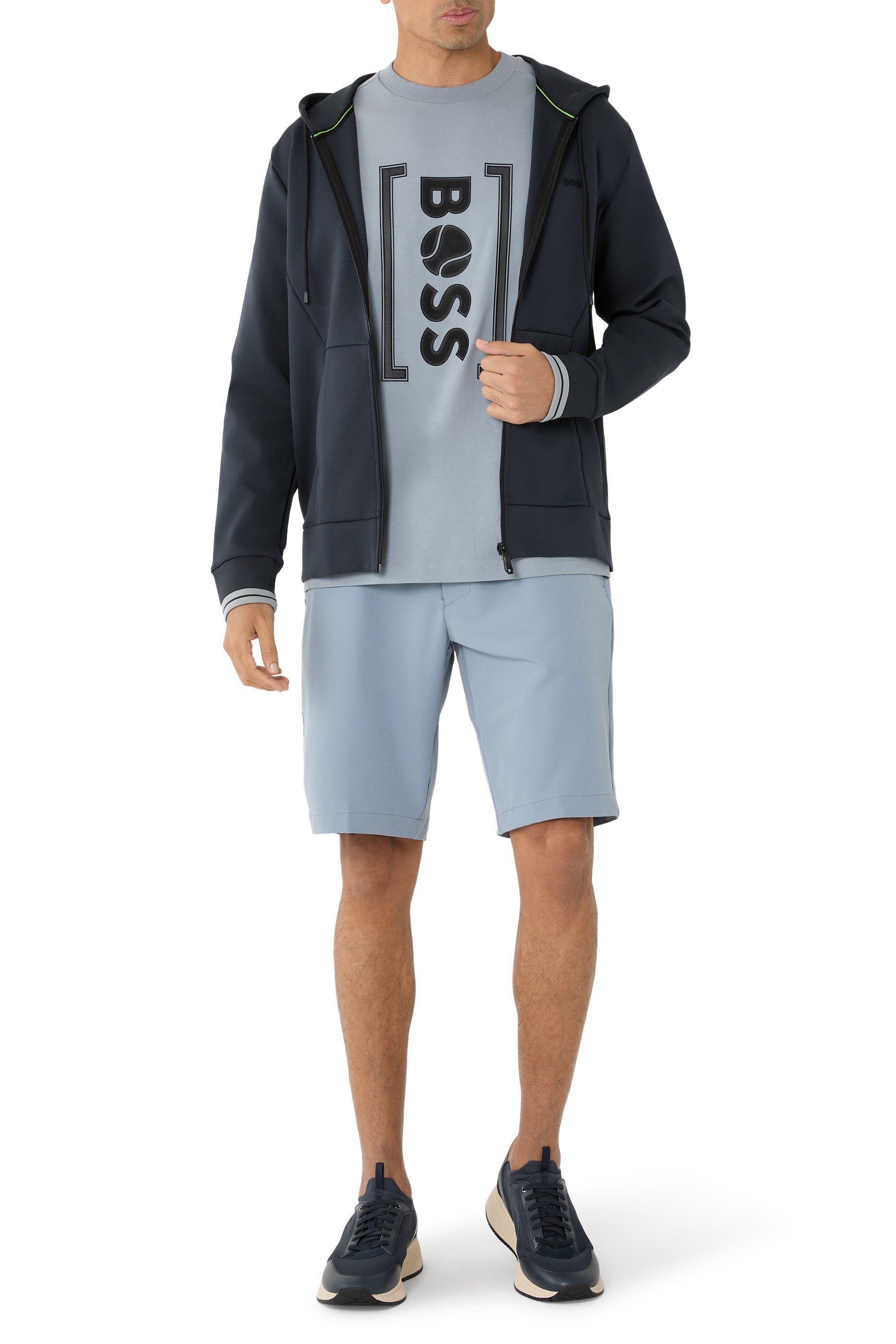 تيشيرت بقصة مريحة بطبعة شبكية مستوحاة من رياضة التنس