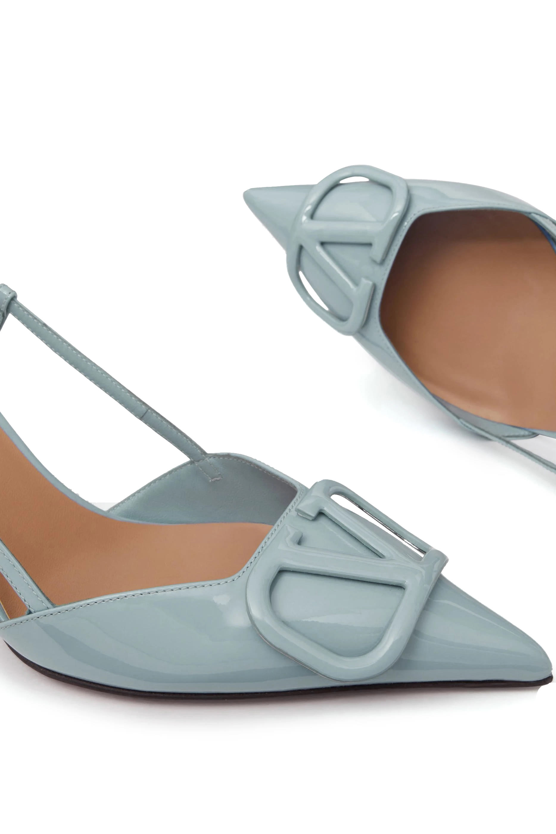 حذاء فالنتينو غارافاني كلاسيكي 80 مع سير خلفي جلد لامع