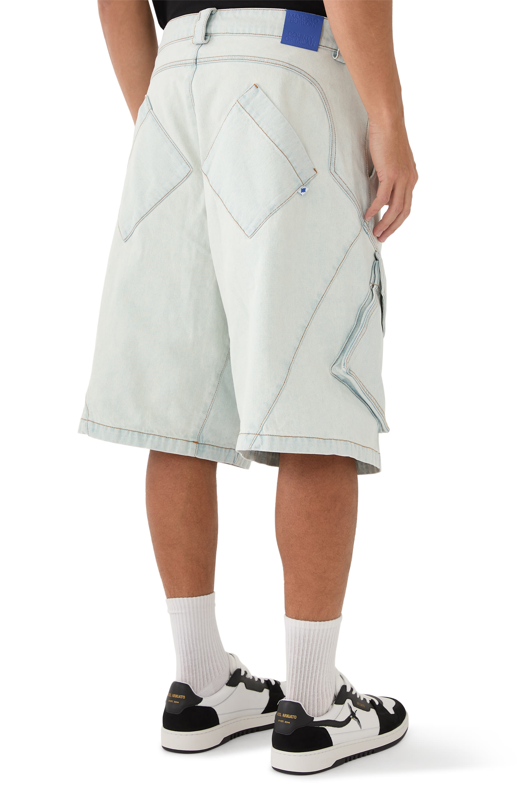 شورت كارغو بقصة واسعة