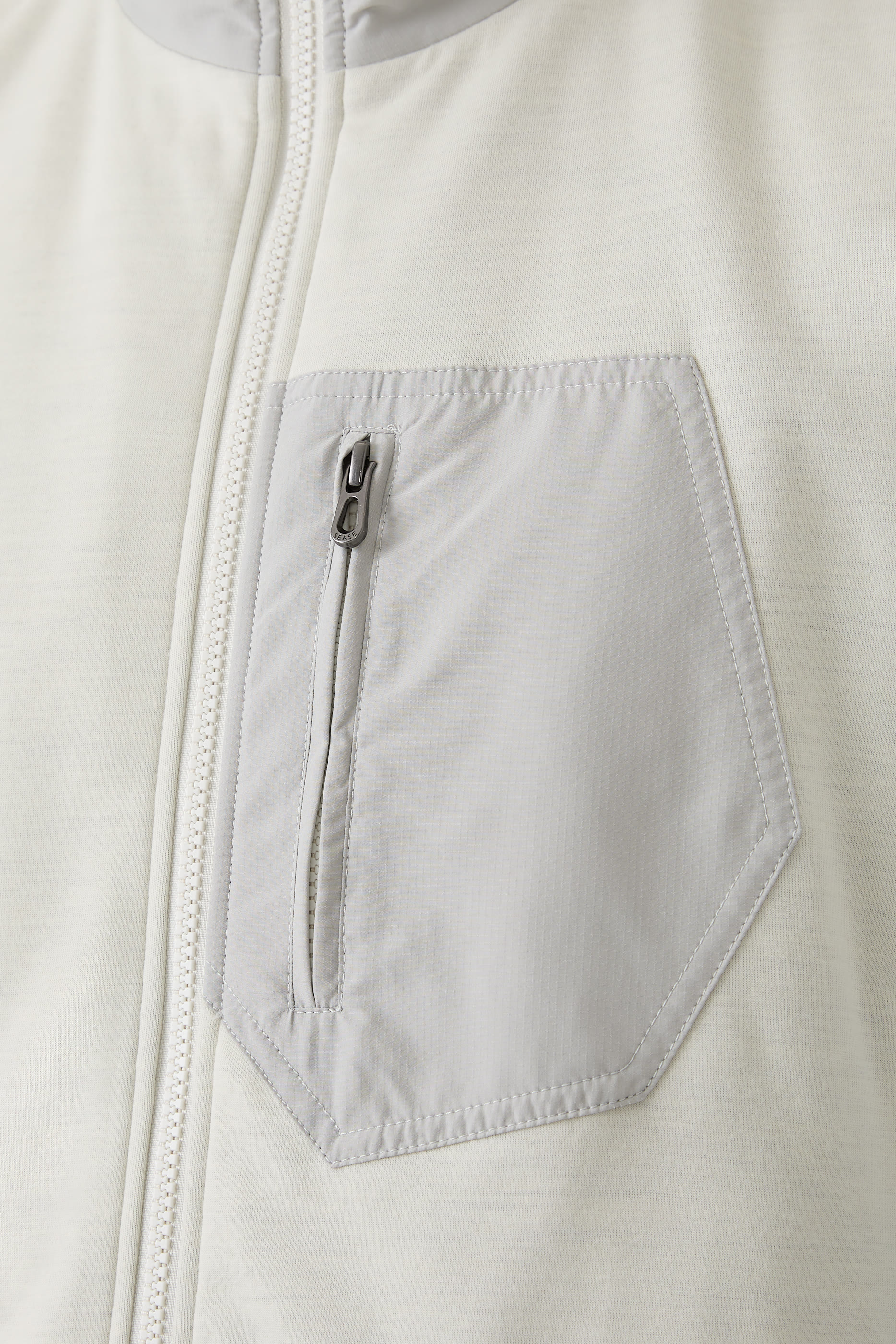 فيست اكسبلورر بتصميم مبطن