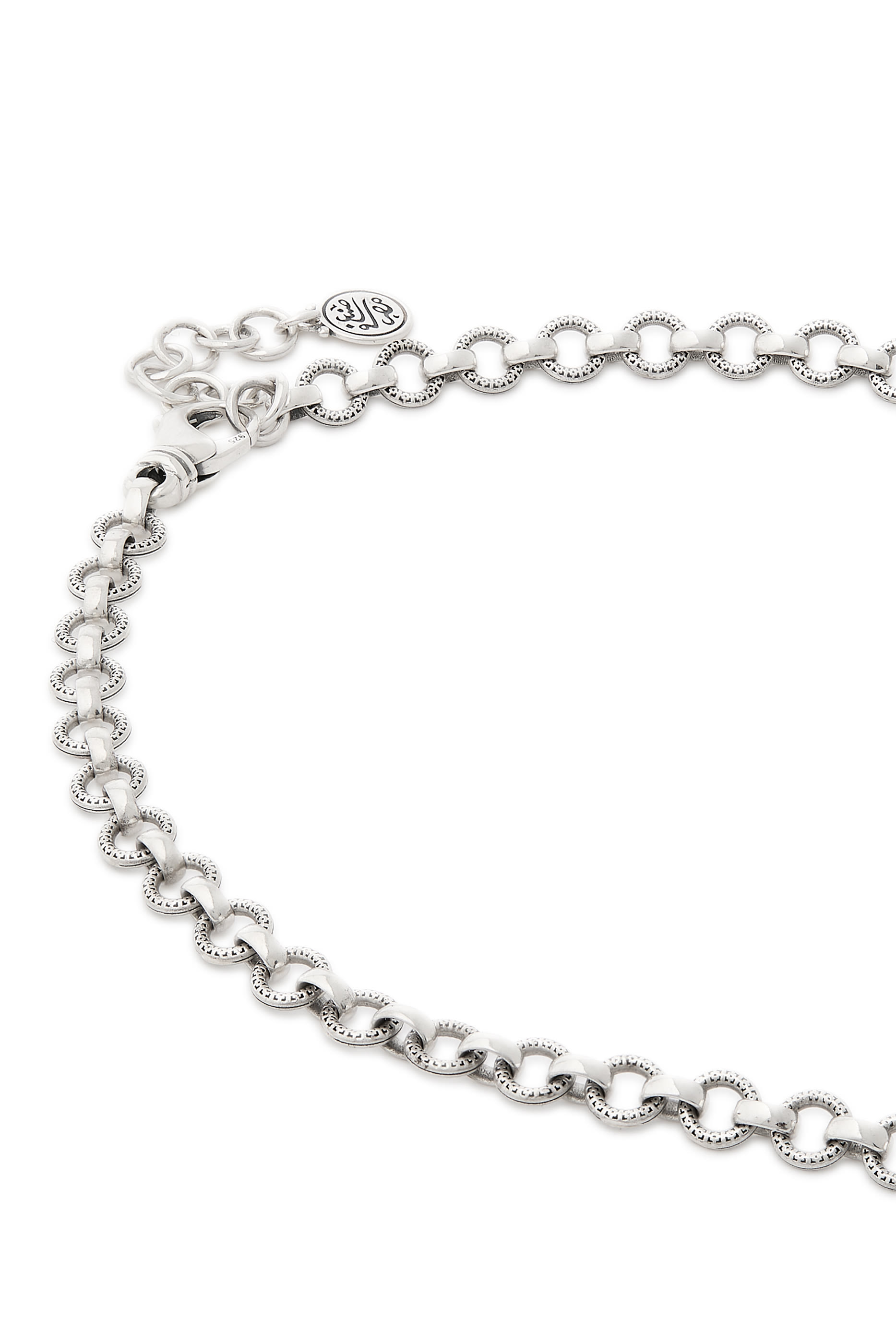 قلادة وي آر وان مرصعة بأحجار زركونيا مكعبة ذهبية، فضة إسترلينية وذهب أصفر عيار 18