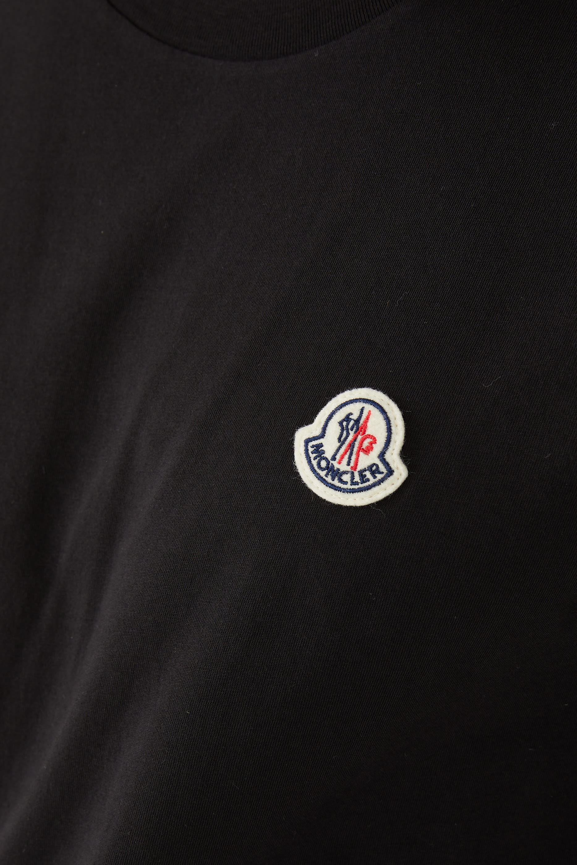 طقم تيشيرت برقعة شعار الماركة 3 قطع