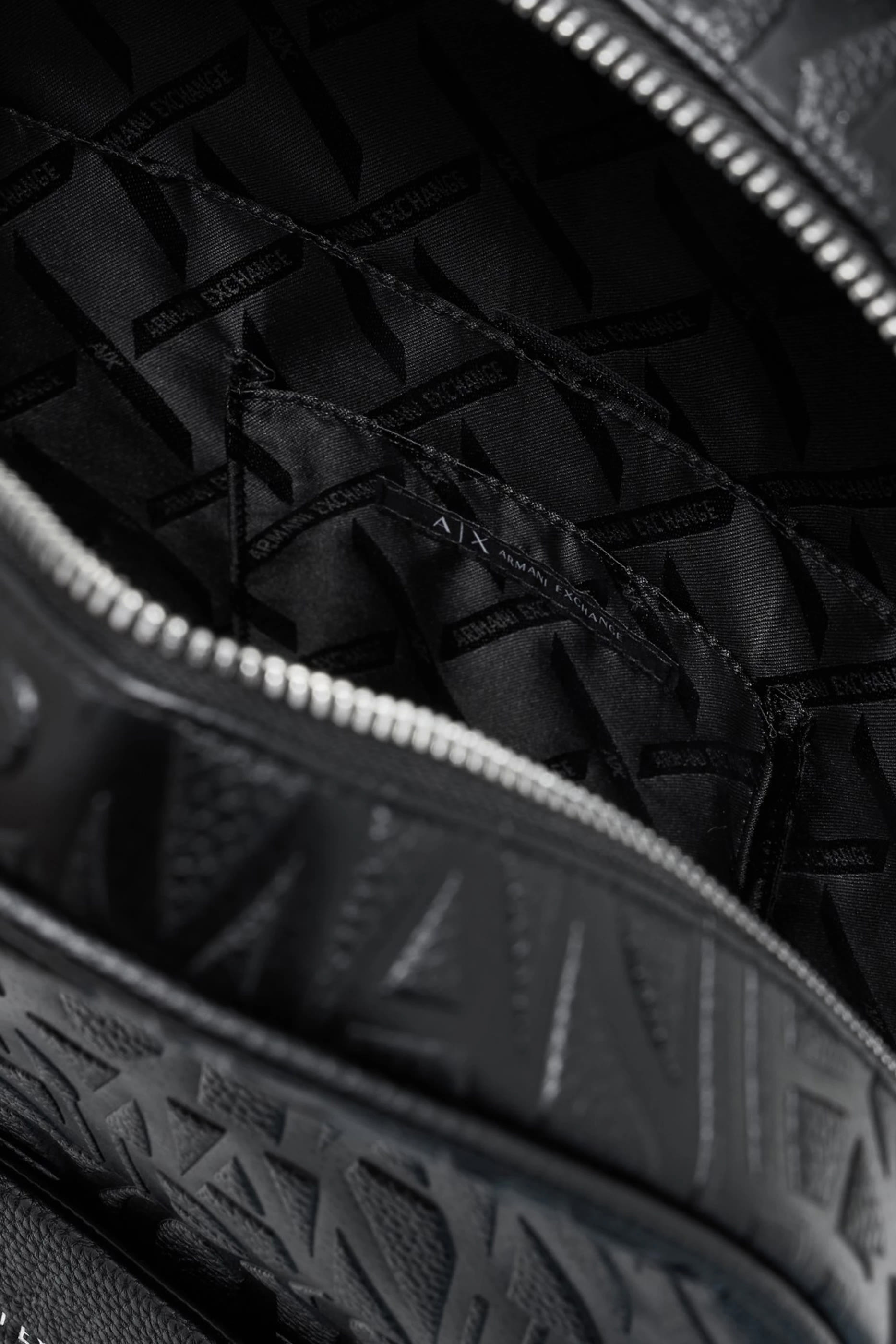 حقيبة ظهر بشعار الماركة جلد صناعي