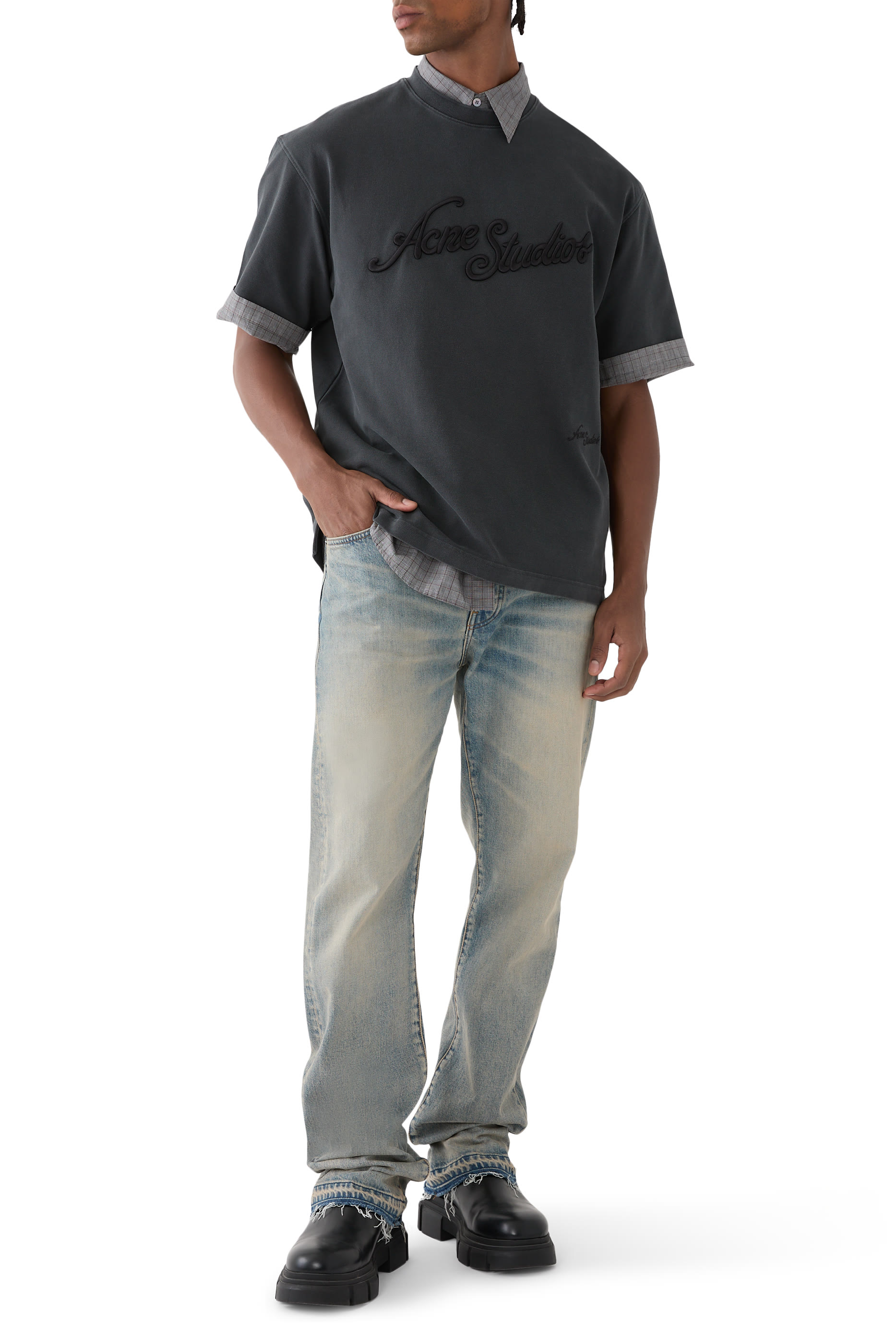 تيشيرت بشعار الماركة