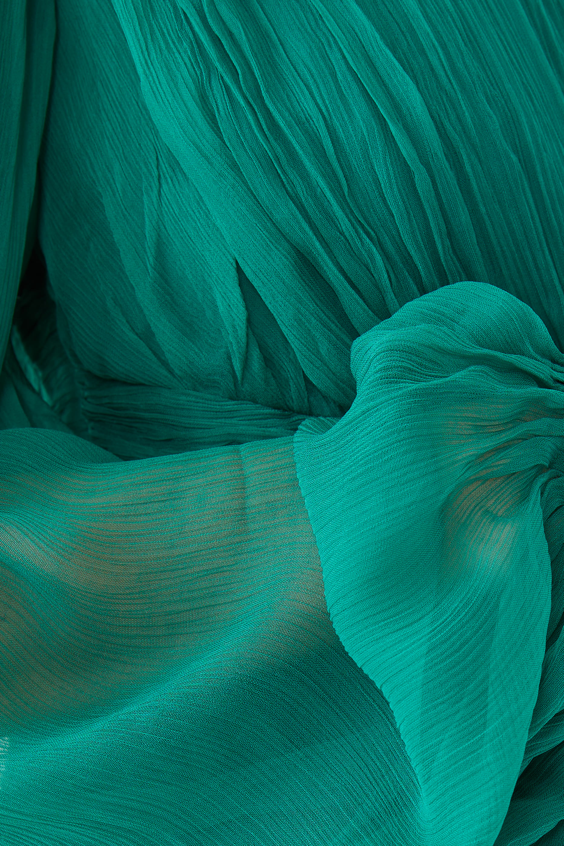 فستان مارجوت قصير بكتف واحد وفتحات