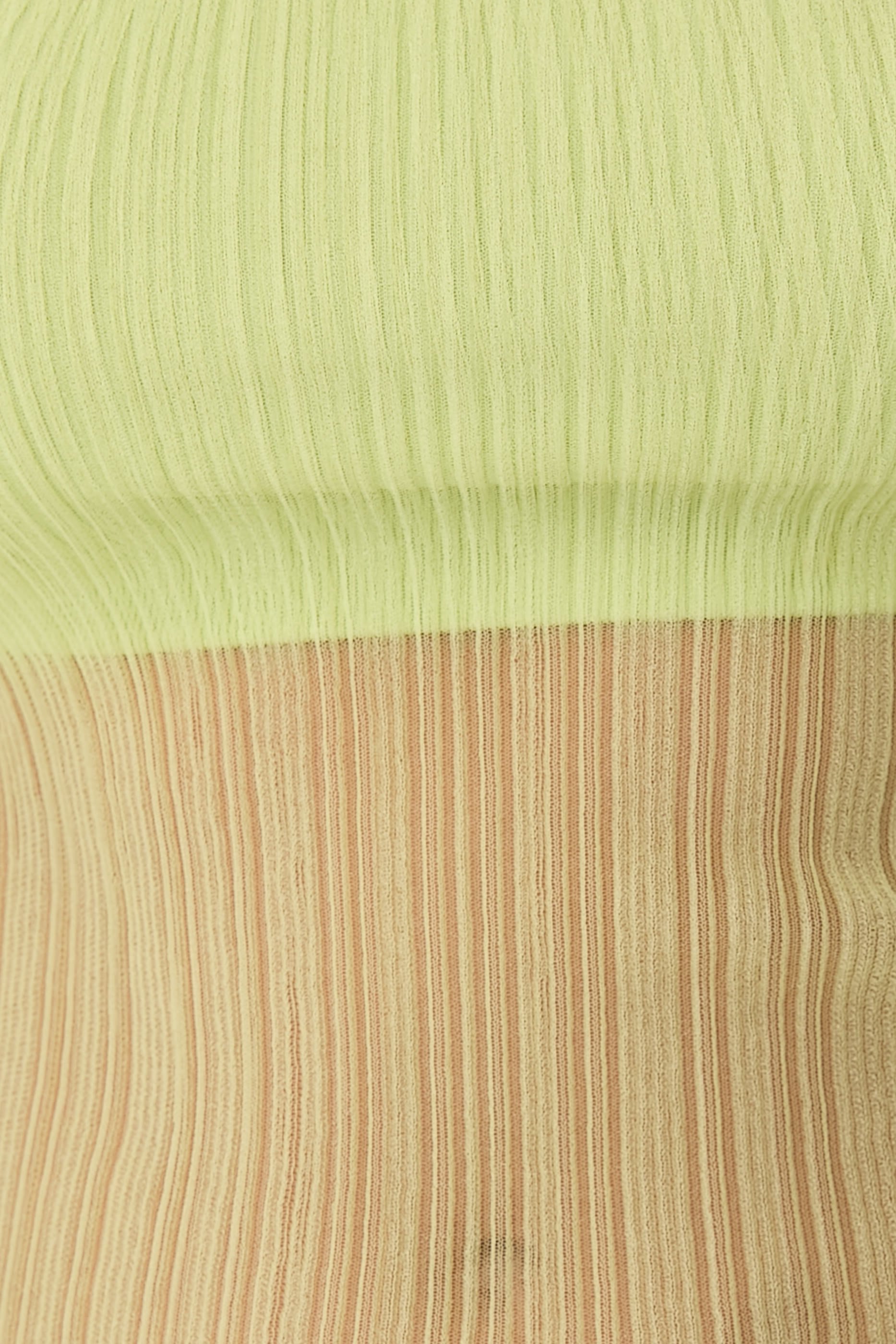 بلوزة ليوني