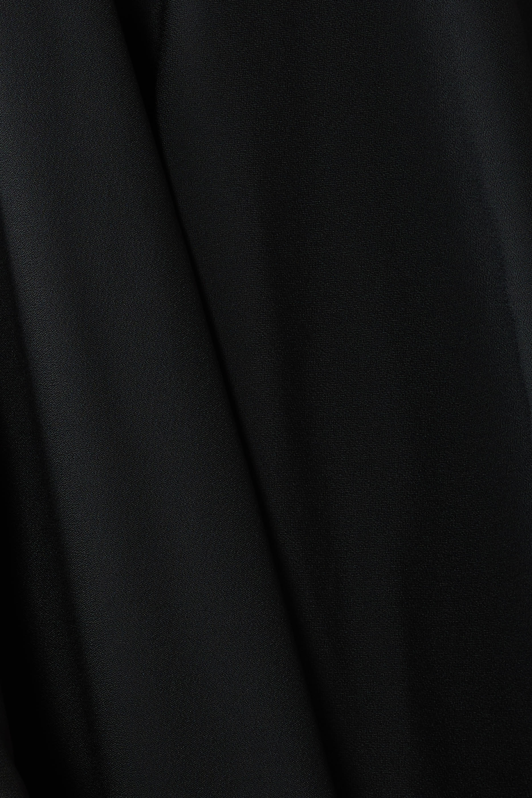 فستان سهرة درابيه