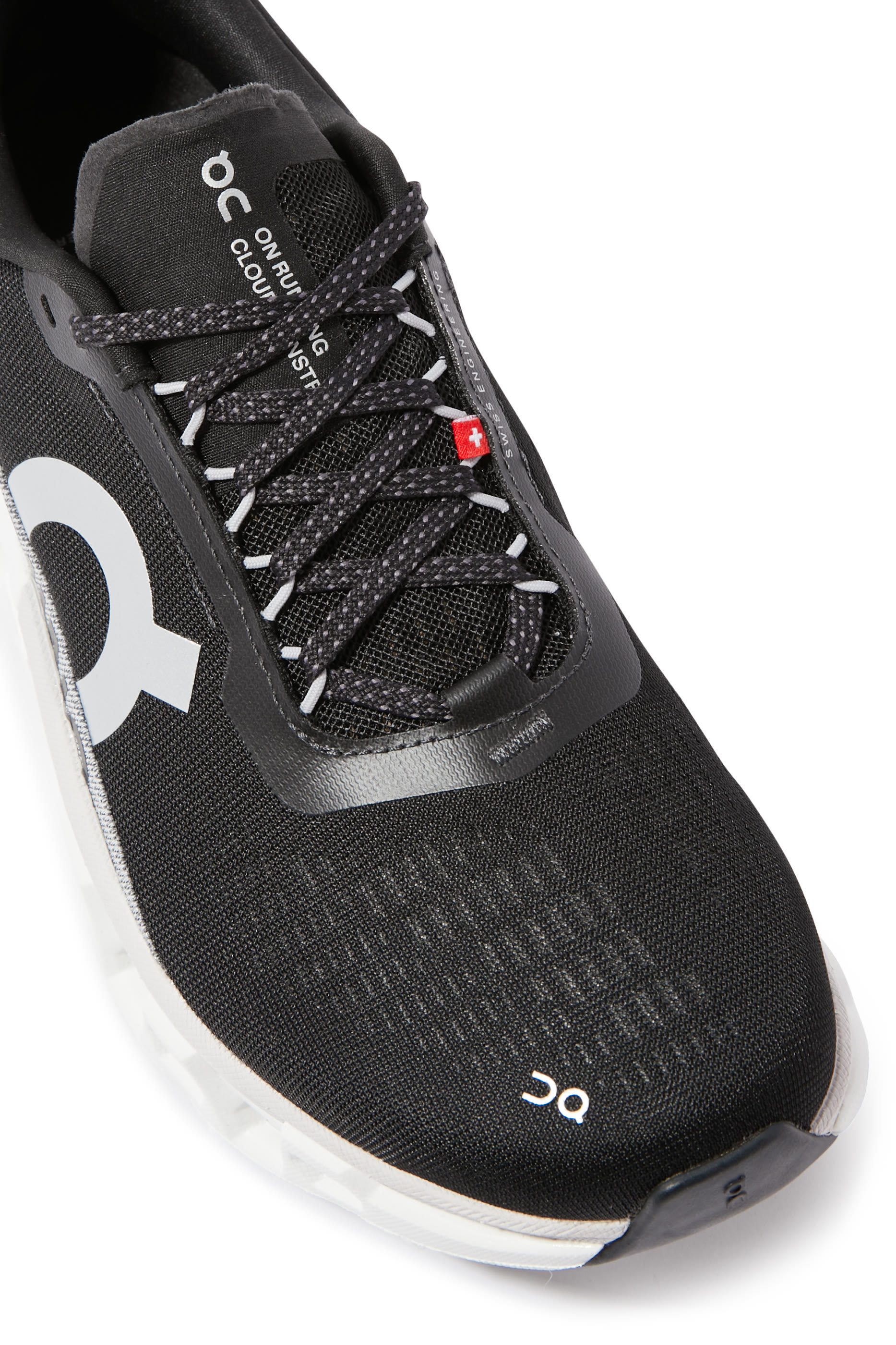 سنيكرز كلاودمونستر 2 للنساء