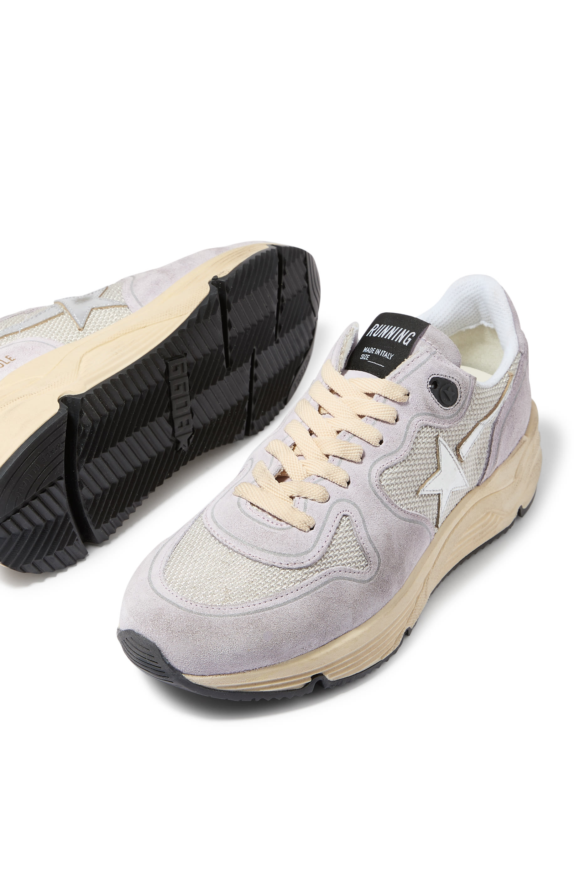 سنيكرز للجري بنعل سميك