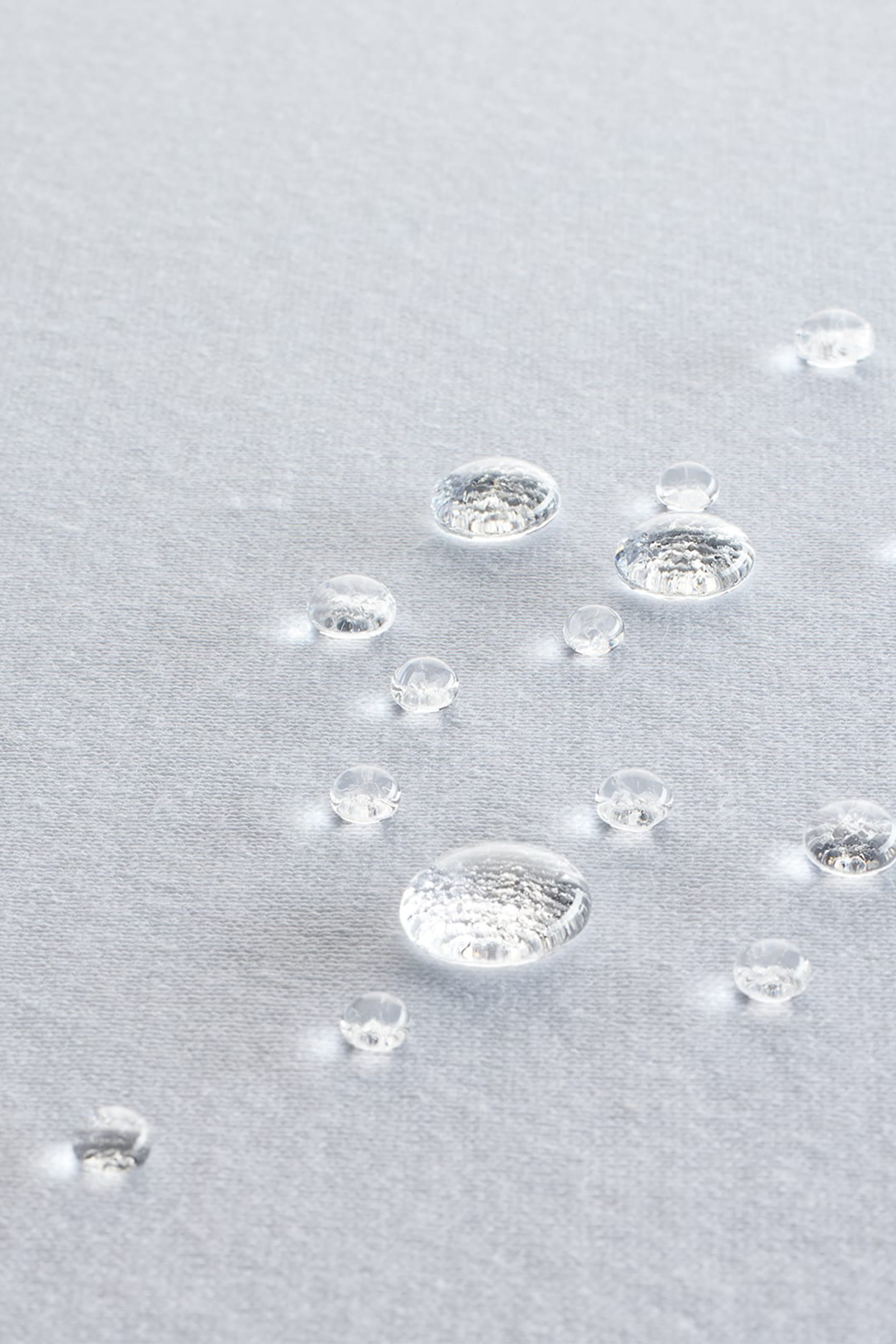 غطاء مرتبة نيتشر تينسل