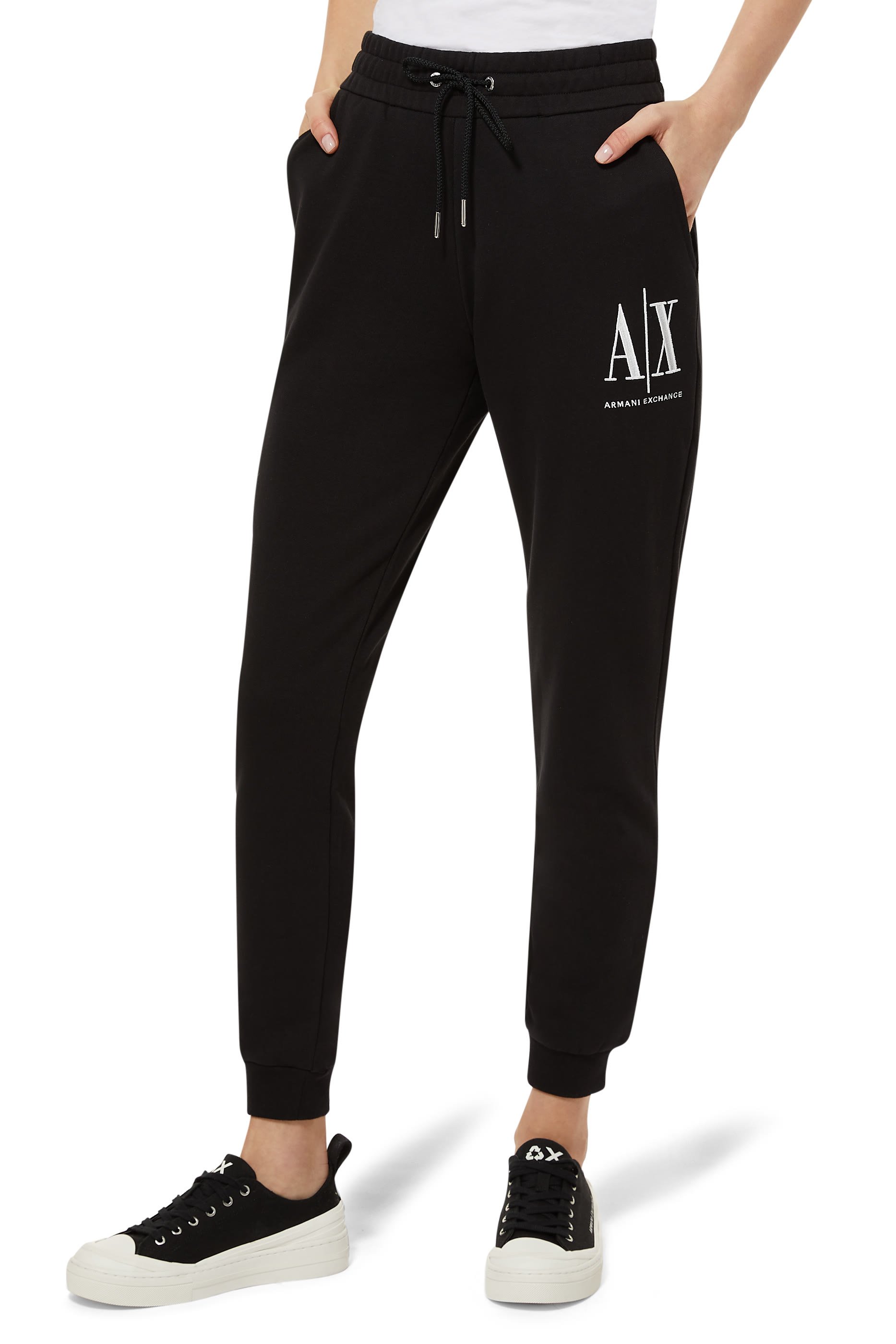 بنطال رياضي ايكون بيريود بشعار الماركة