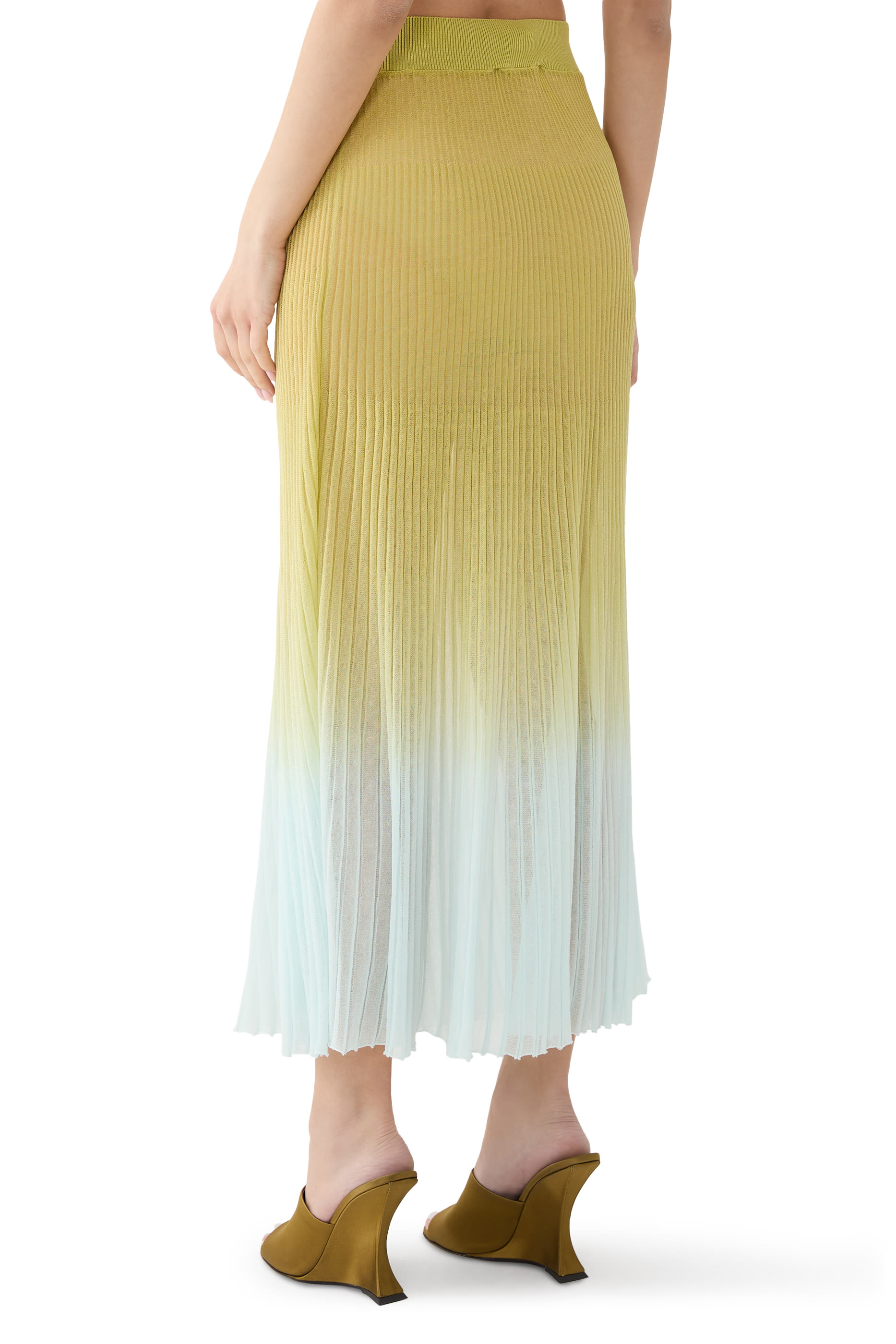 تنورة تيريزا