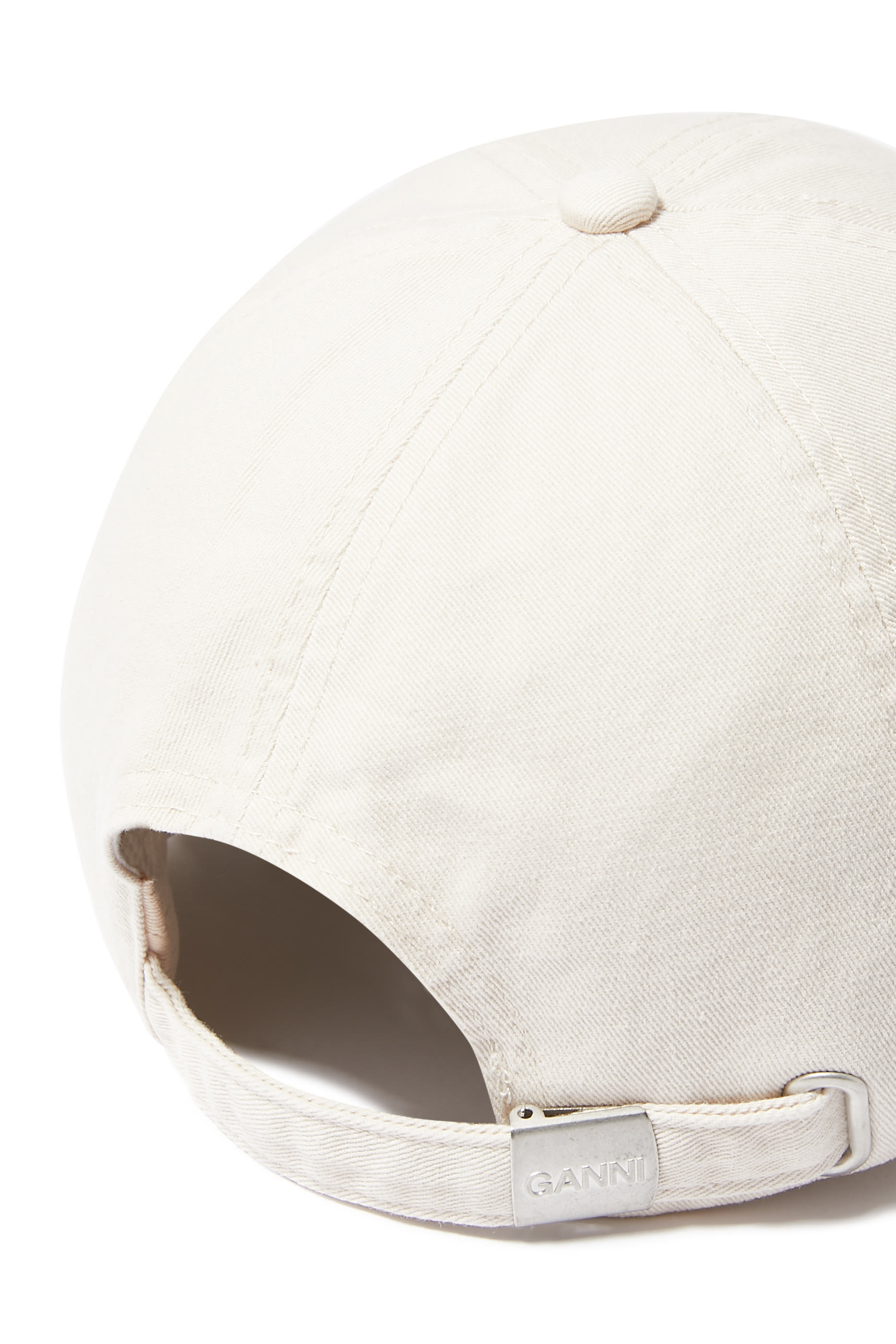 كاب بتطريز شعار الماركة