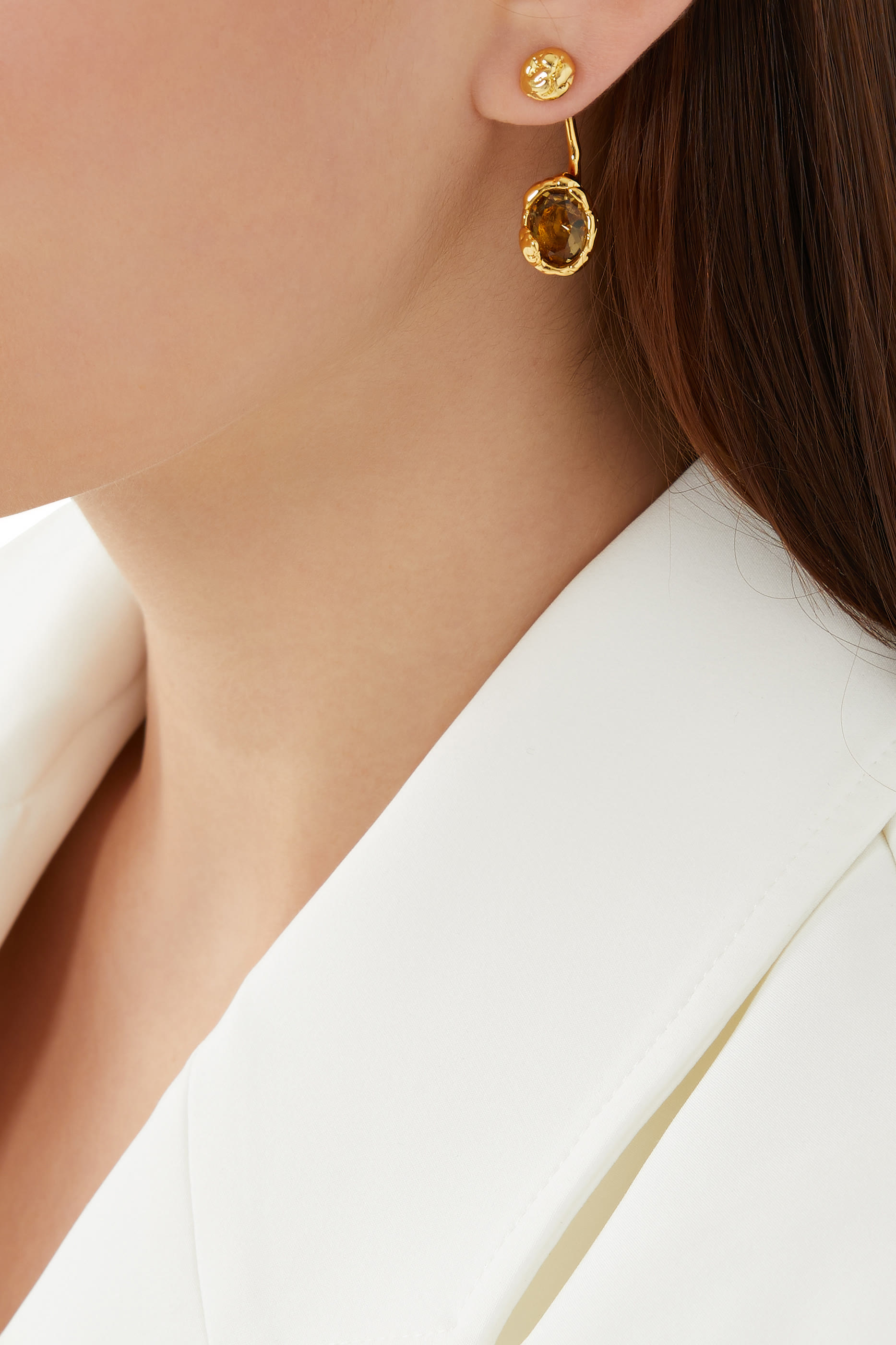 أقراط بروت سموكي حول الأذن مرصعة بالكوارتز